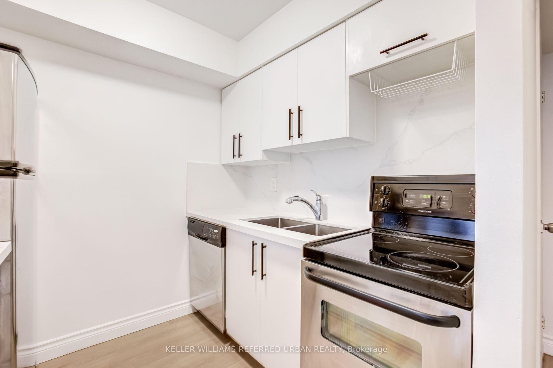 Photo 16 of Unit 2602, 633 Bay Street, Toronto, Bay Street Corridor — HOMEH