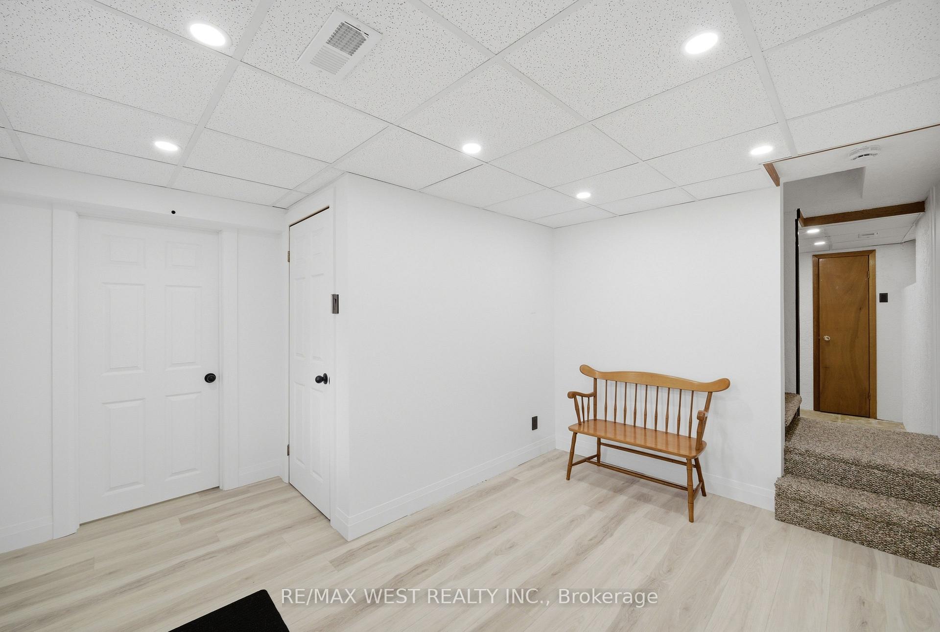 Photo 11 of 61 Antigua Drive, Wasaga Beach — HOMEH