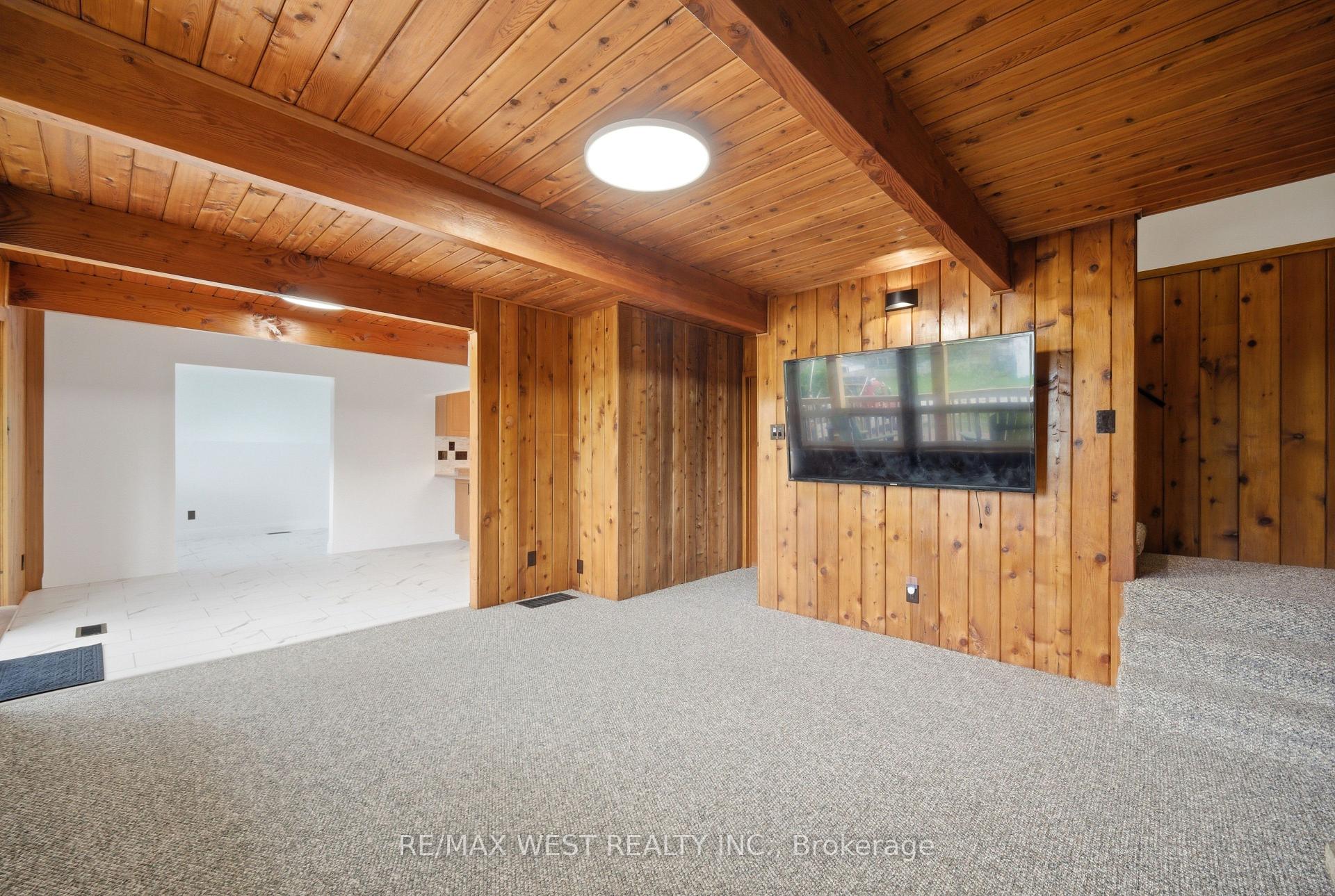 Photo 14 of 61 Antigua Drive, Wasaga Beach — HOMEH