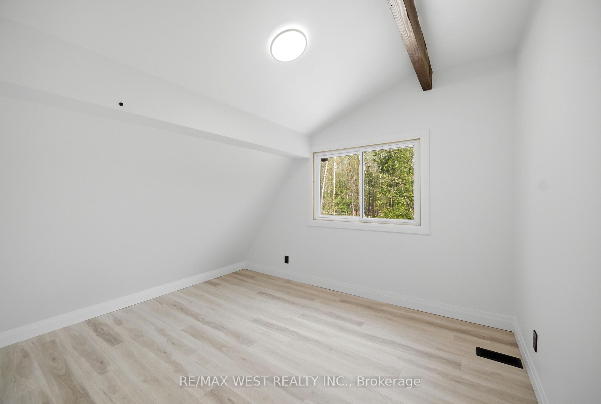 Photo 30 of 61 Antigua Drive, Wasaga Beach — HOMEH
