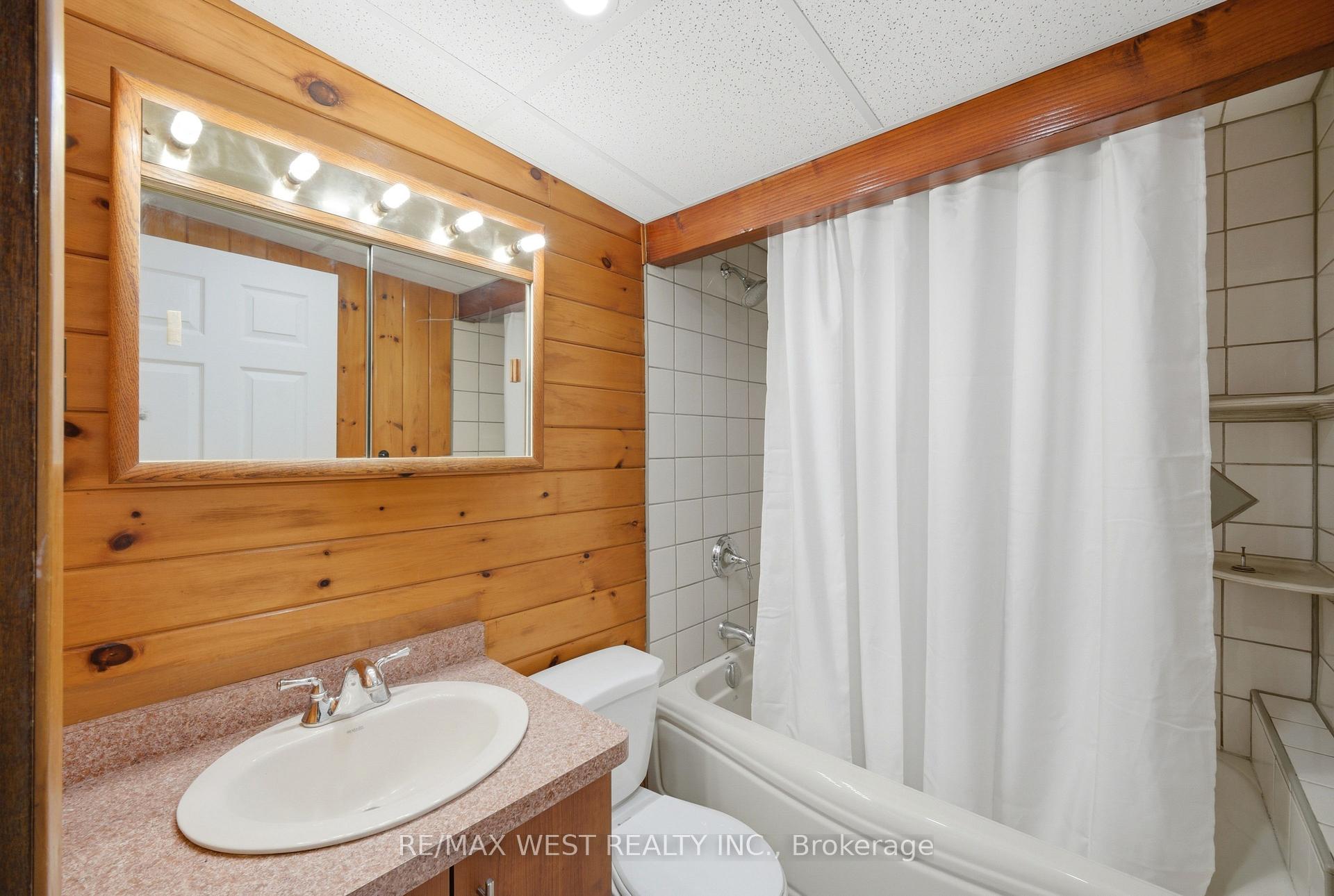 Photo 33 of 61 Antigua Drive, Wasaga Beach — HOMEH