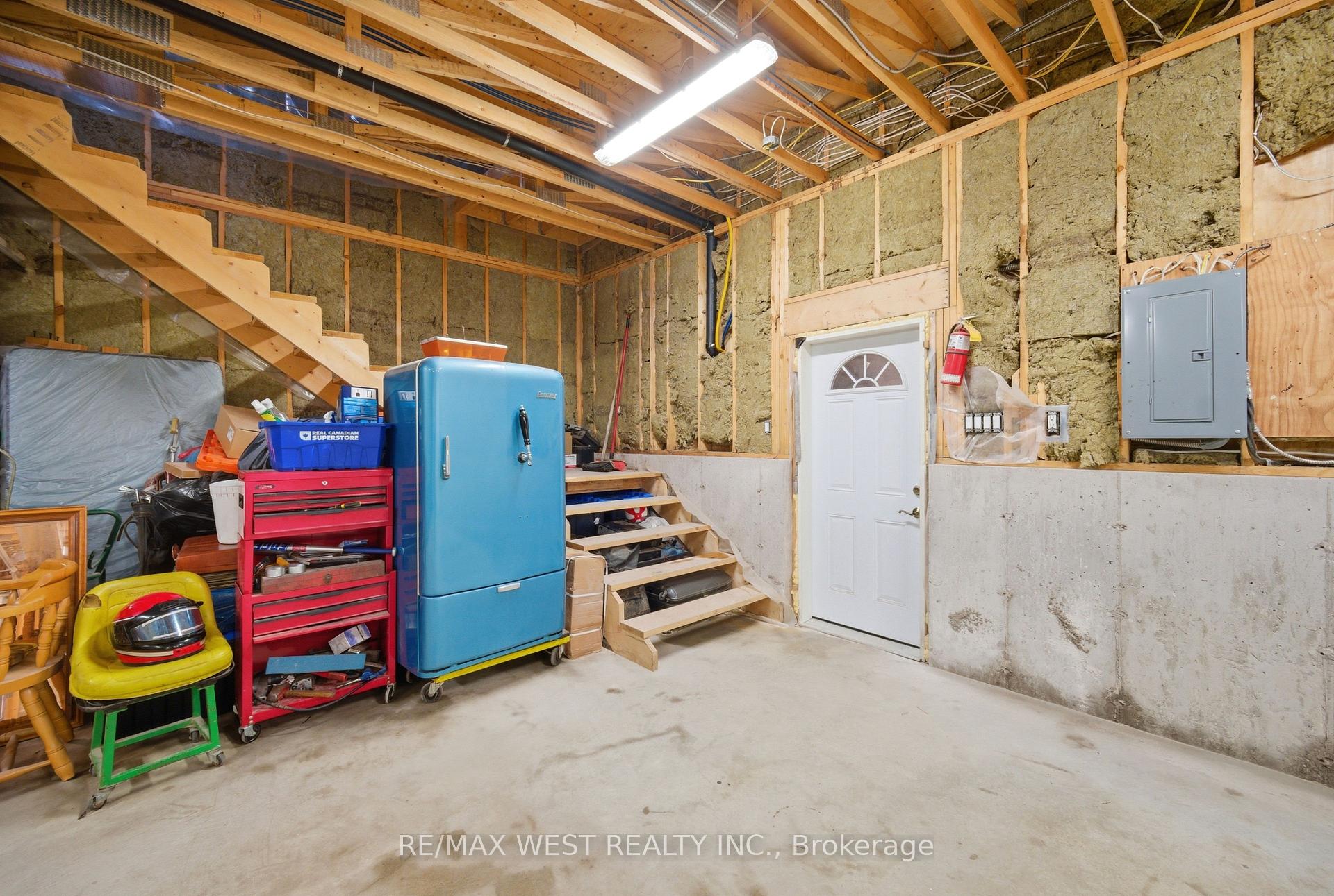Photo 43 of 61 Antigua Drive, Wasaga Beach — HOMEH