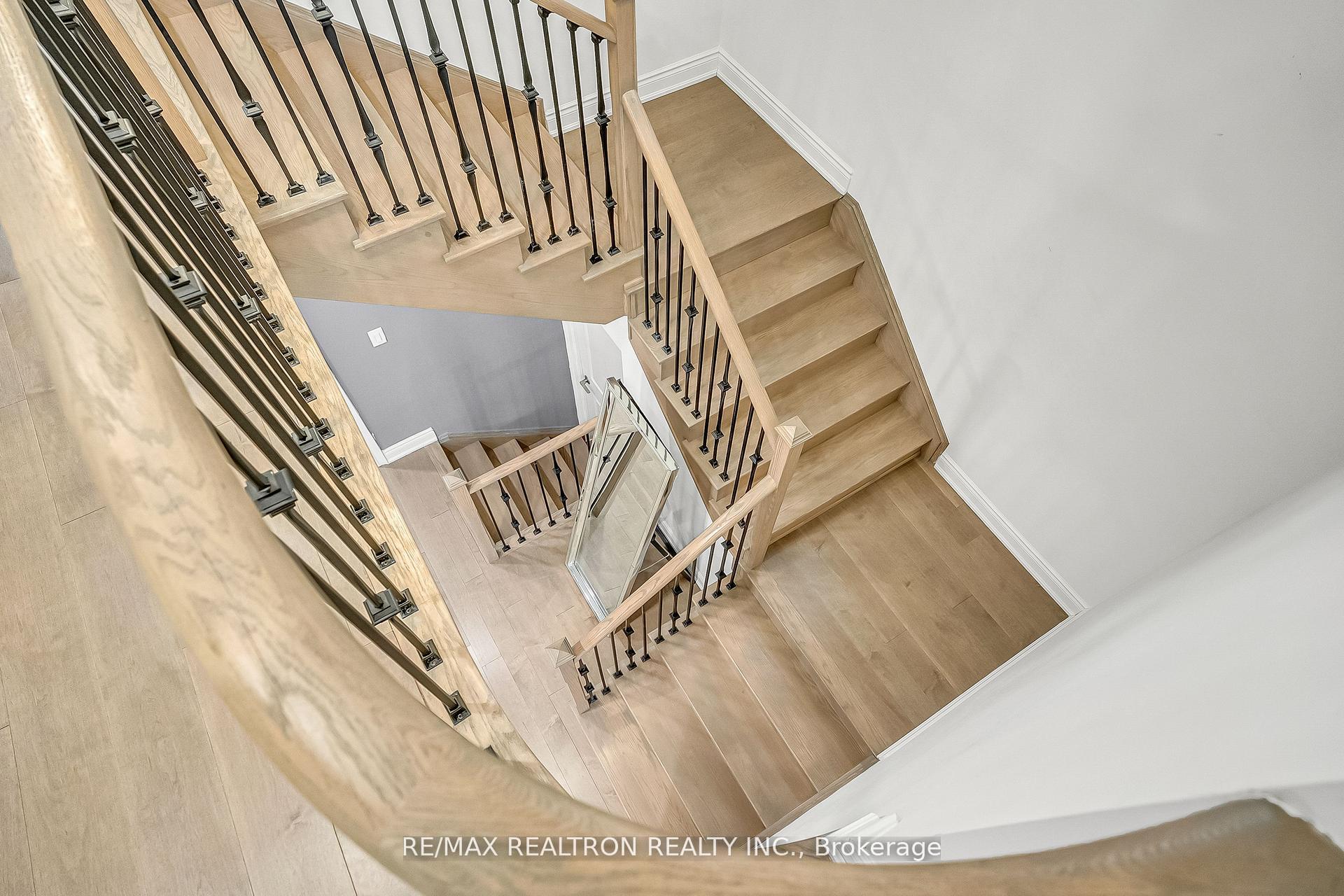 Photo 21 of 135 Prairie Rose Drive, Richmond Hill, Rural Richmond Hill — HOMEH