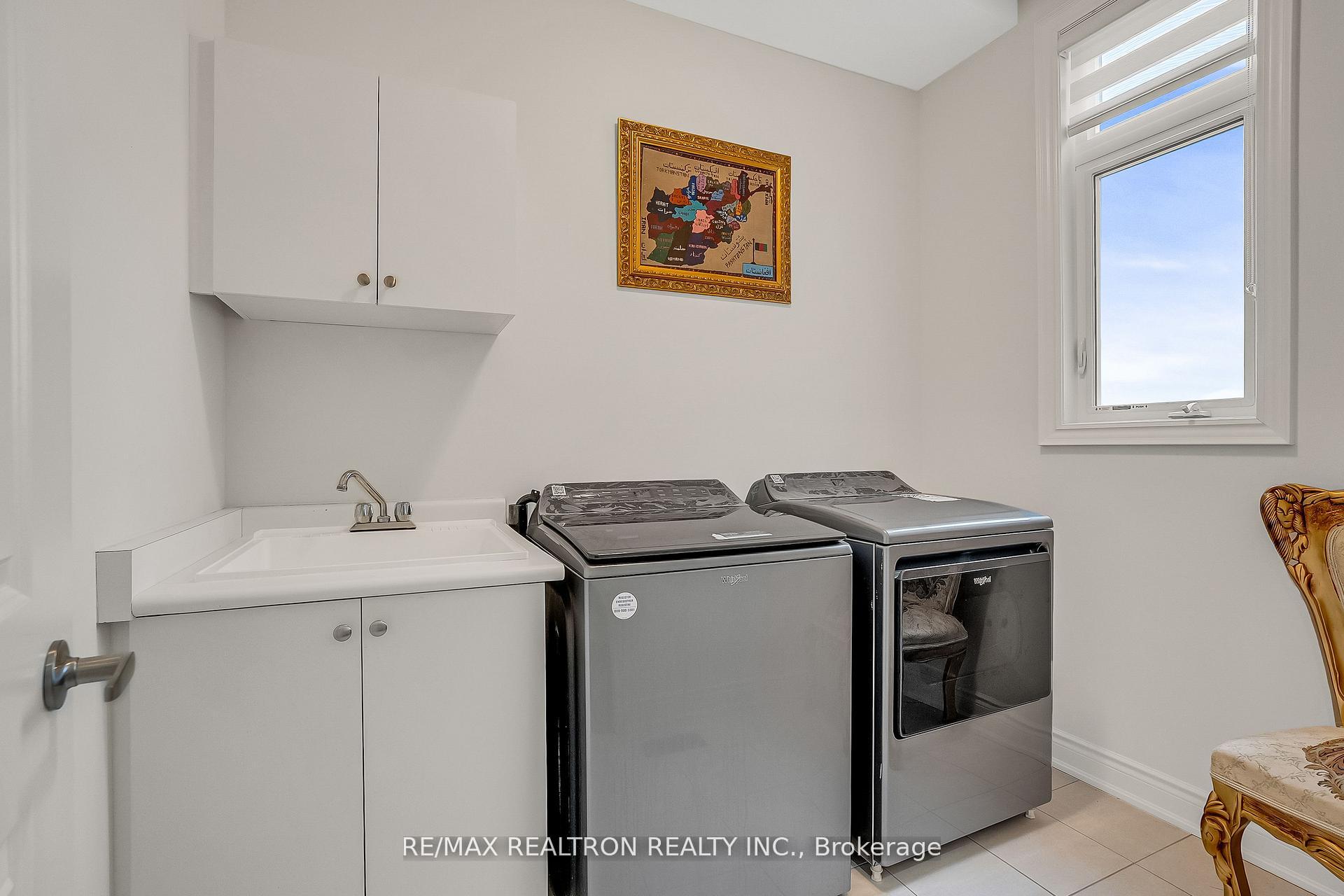 Photo 34 of 135 Prairie Rose Drive, Richmond Hill, Rural Richmond Hill — HOMEH