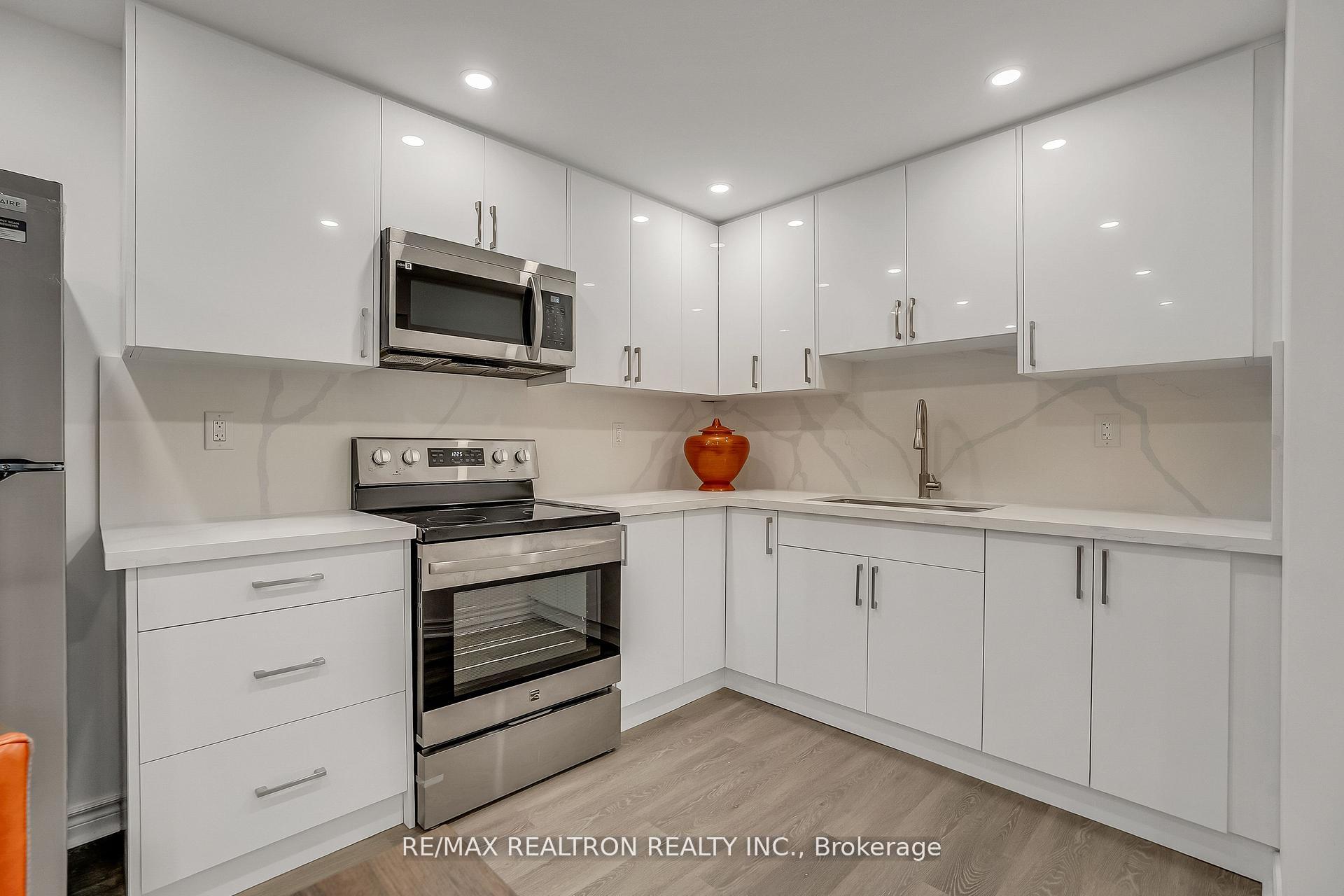Photo 39 of 135 Prairie Rose Drive, Richmond Hill, Rural Richmond Hill — HOMEH