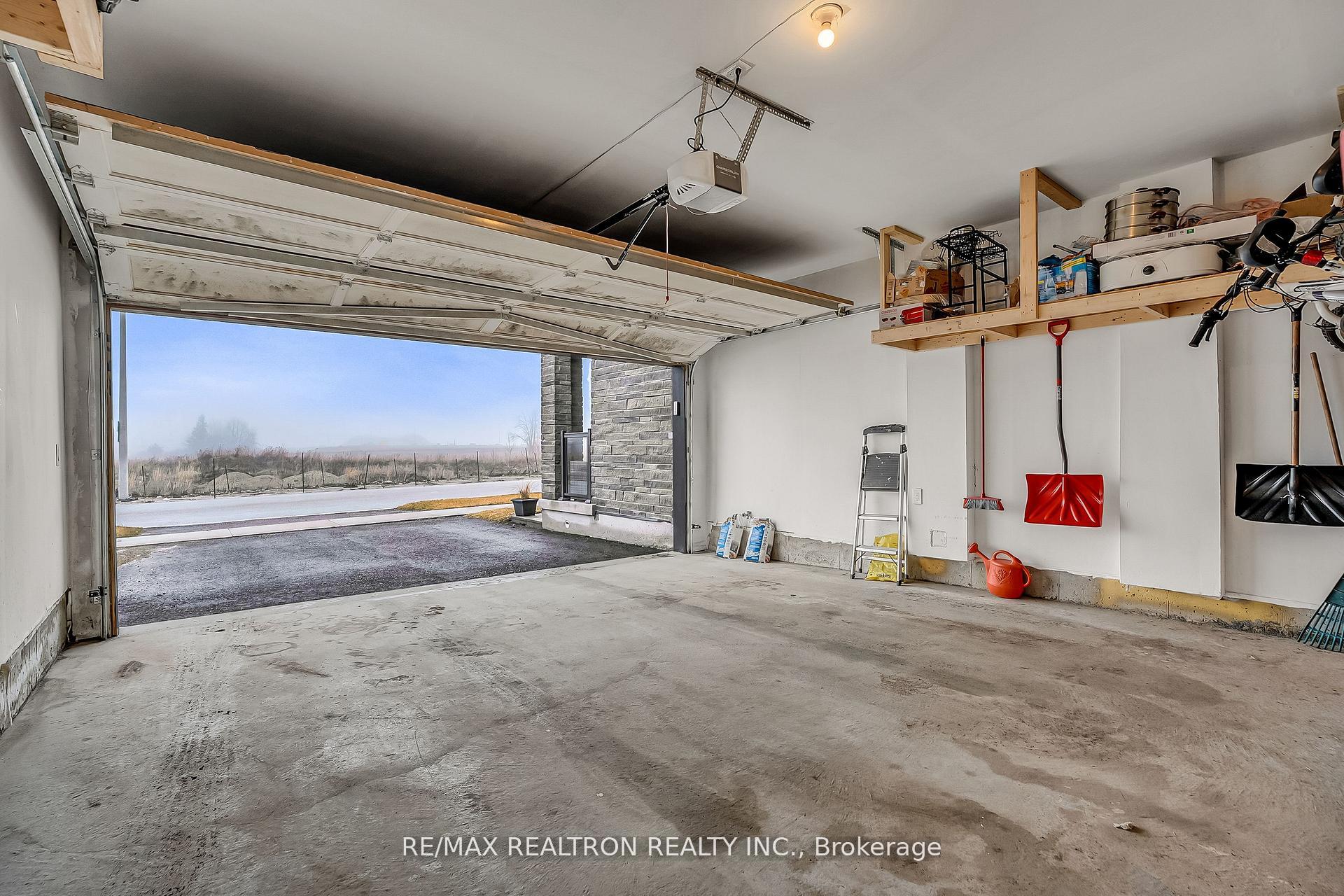 Photo 47 of 135 Prairie Rose Drive, Richmond Hill, Rural Richmond Hill — HOMEH