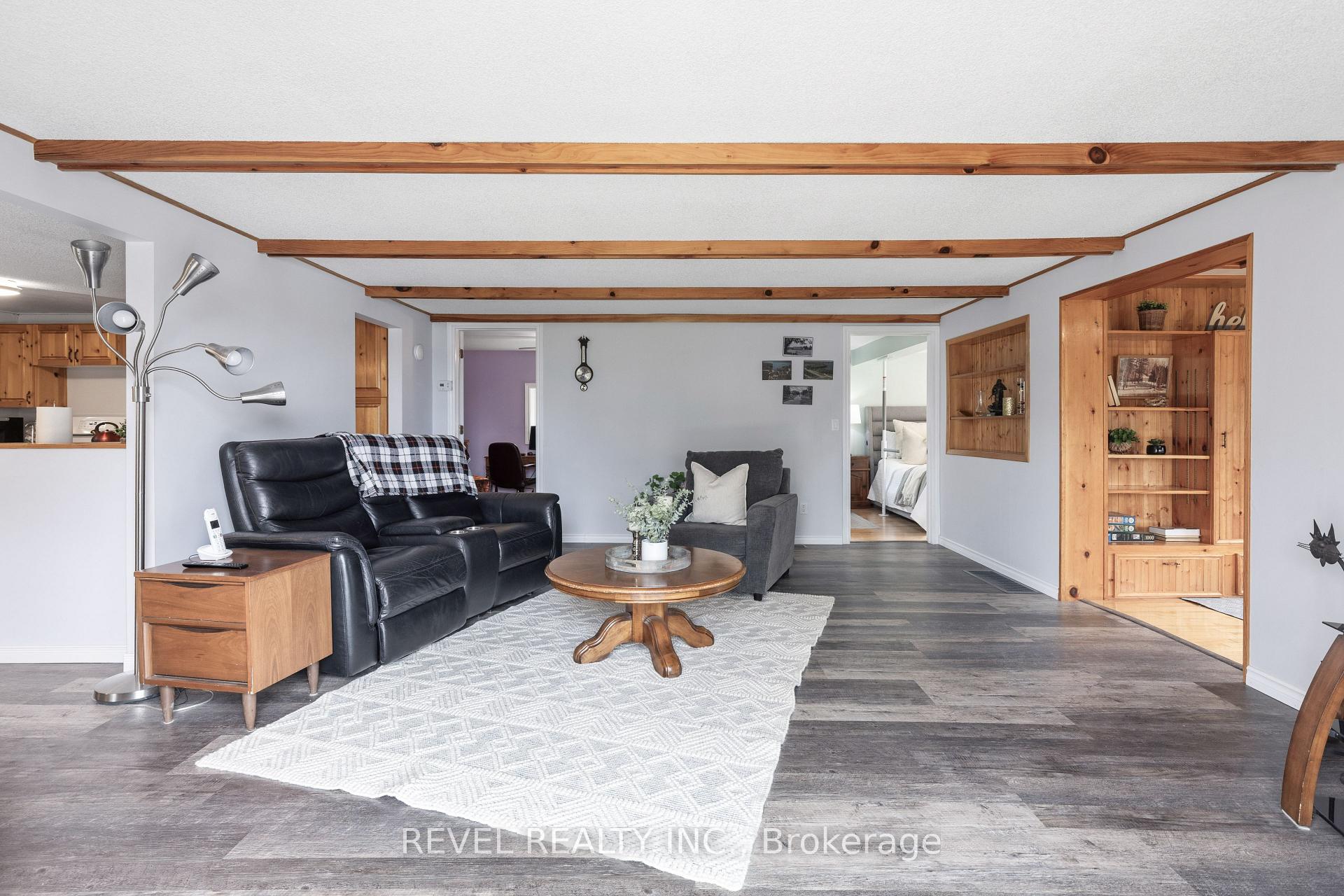 Photo 11 of 106 Coldstream Road, Kawartha Lakes, Fenelon Falls — HOMEH