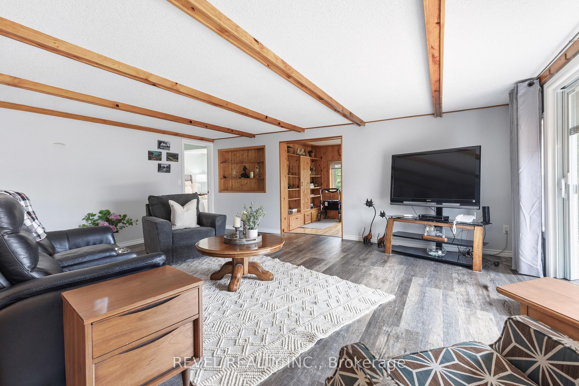 Photo 13 of 106 Coldstream Road, Kawartha Lakes, Fenelon Falls — HOMEH