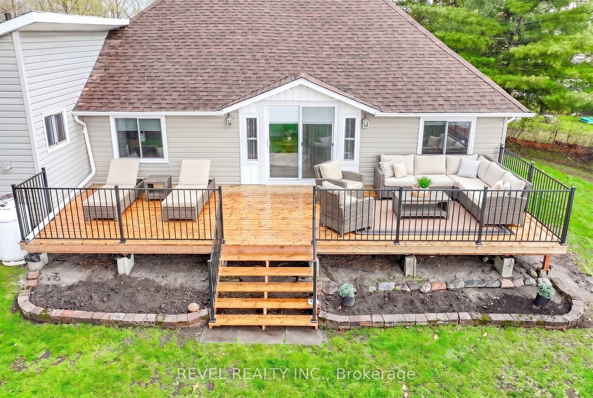 Photo 23 of 106 Coldstream Road, Kawartha Lakes, Fenelon Falls — HOMEH