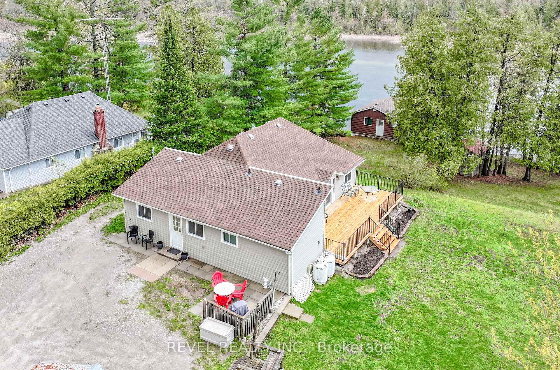 Photo 30 of 106 Coldstream Road, Kawartha Lakes, Fenelon Falls — HOMEH