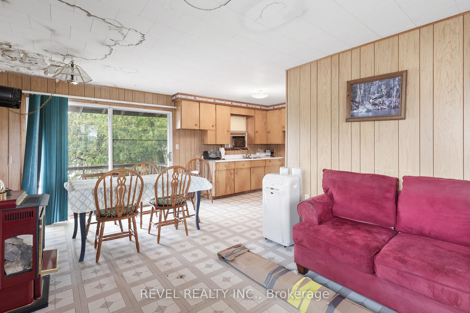 Photo 36 of 106 Coldstream Road, Kawartha Lakes, Fenelon Falls — HOMEH