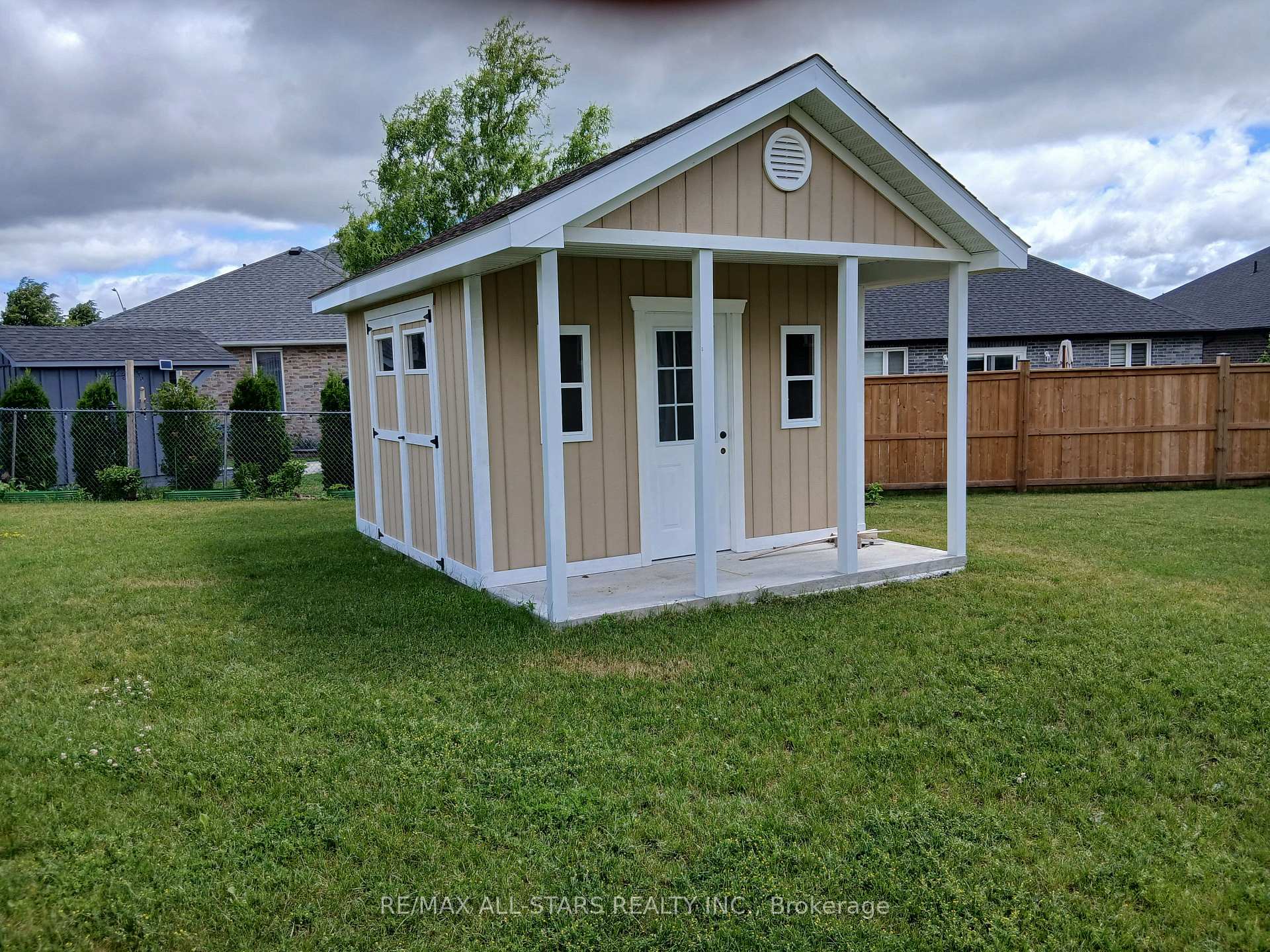 Photo 13 of 65 Liam Street, Kawartha Lakes, Lindsay — HOMEH