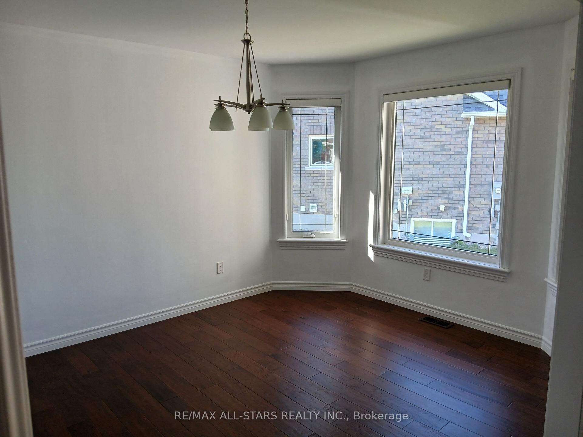 Photo 19 of 65 Liam Street, Kawartha Lakes, Lindsay — HOMEH