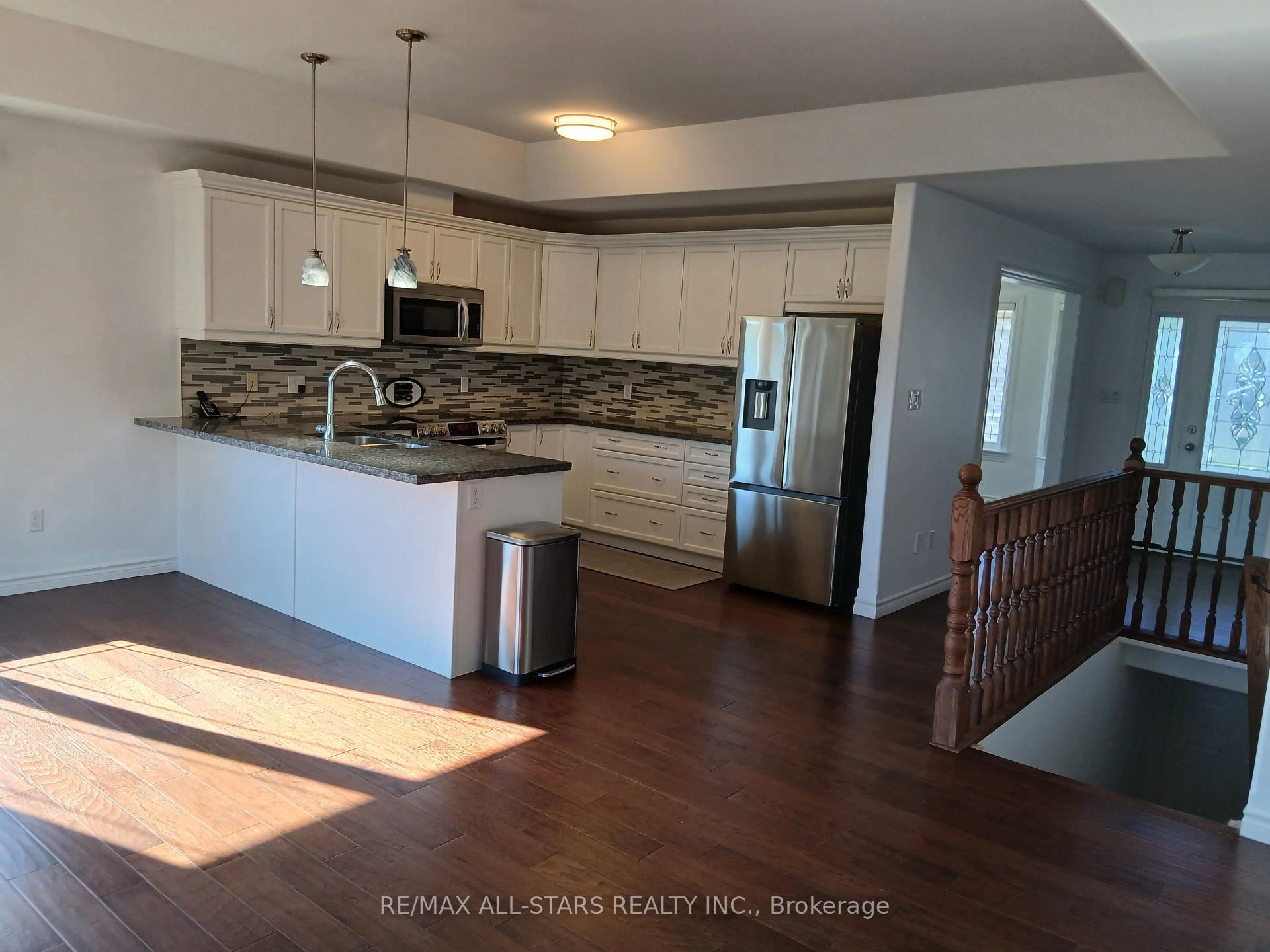Photo 21 of 65 Liam Street, Kawartha Lakes, Lindsay — HOMEH