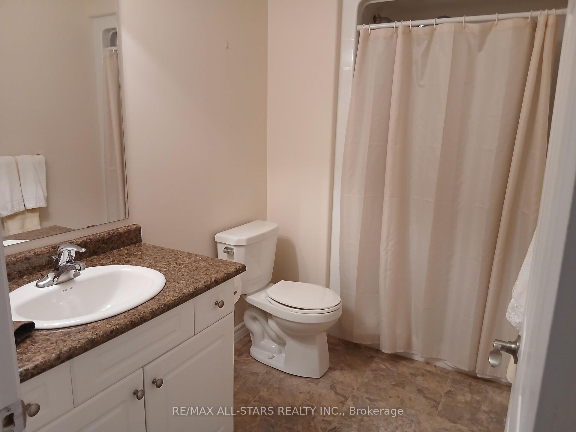 Photo 43 of 65 Liam Street, Kawartha Lakes, Lindsay — HOMEH