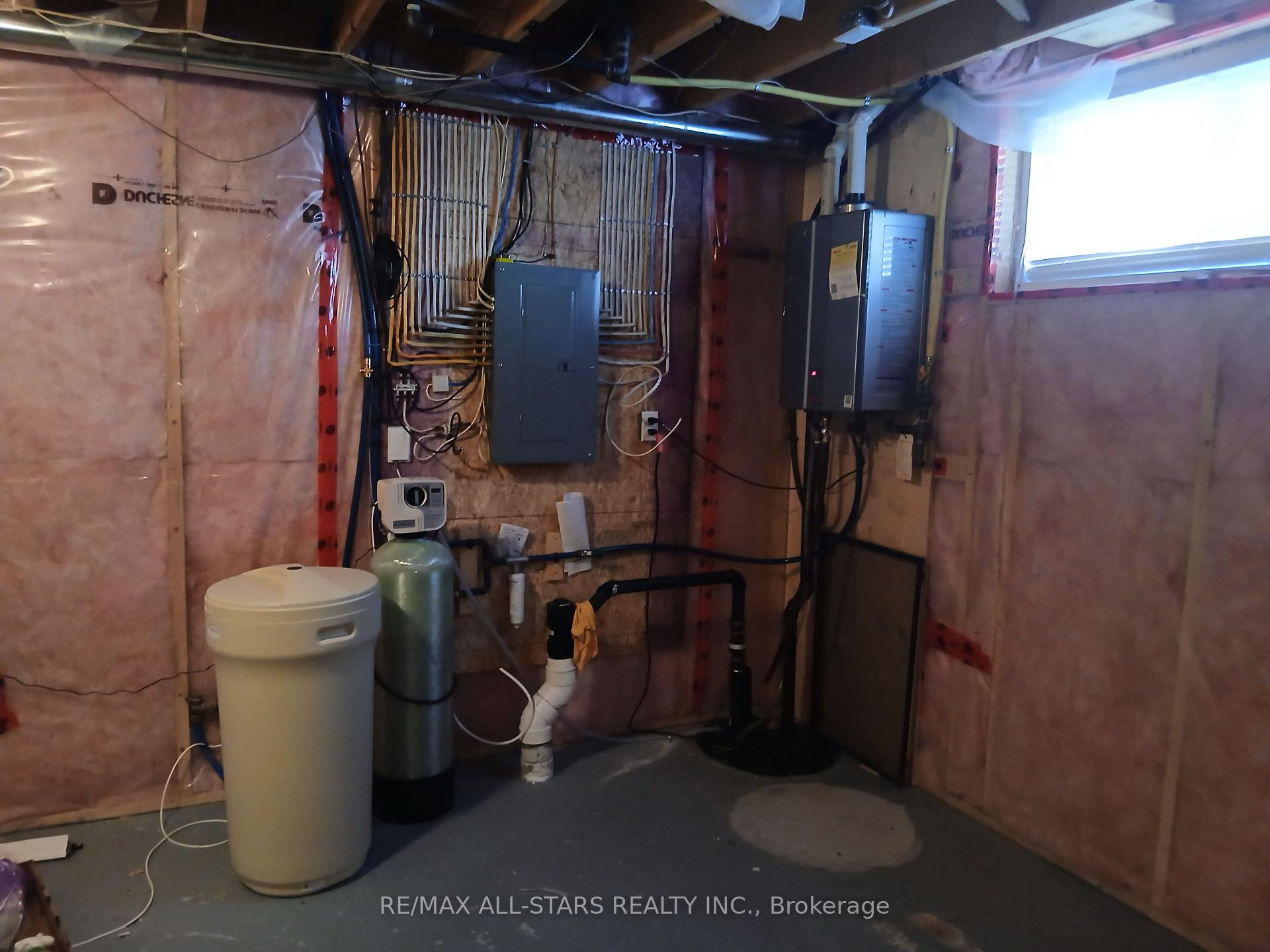 Photo 46 of 65 Liam Street, Kawartha Lakes, Lindsay — HOMEH