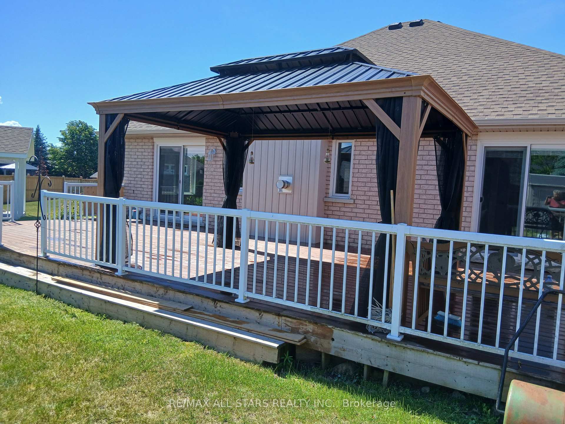 Photo 4 of 65 Liam Street, Kawartha Lakes, Lindsay — HOMEH