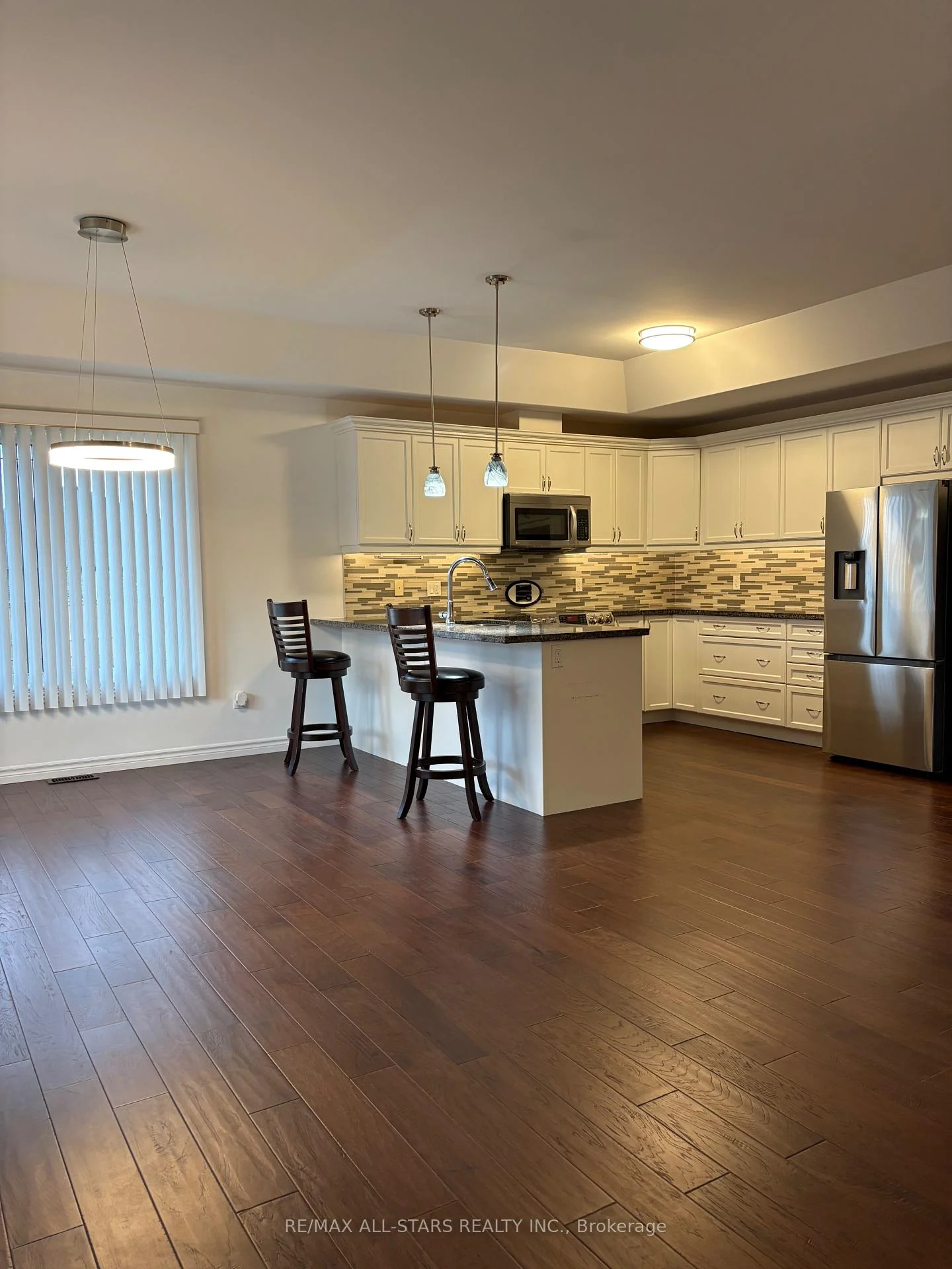 Photo 16 of 65 Liam Street, Kawartha Lakes, Lindsay — HOMEH
