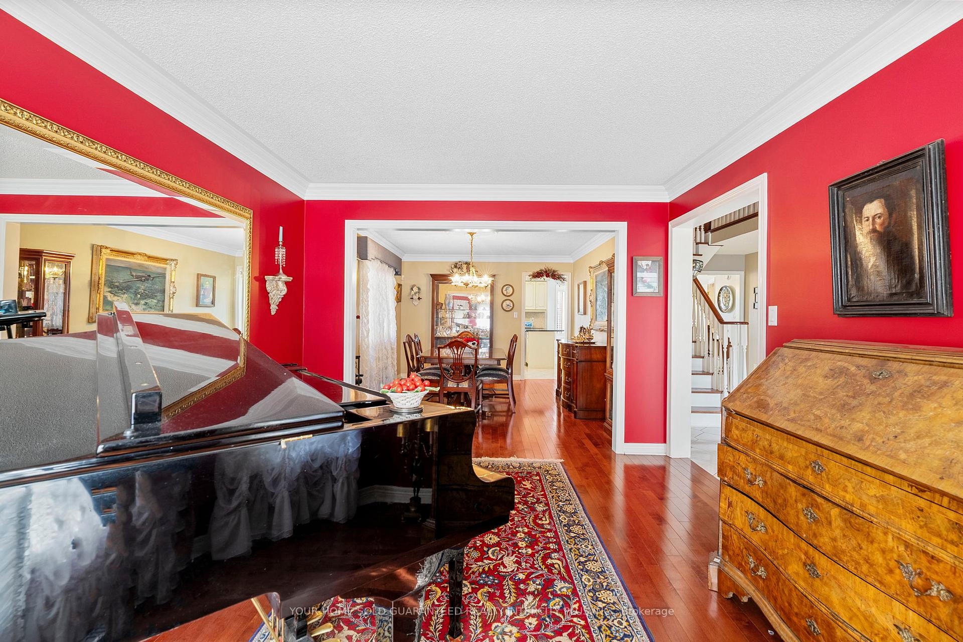 Photo 6 of 19 Mandolin Court, Vaughan, West Woodbridge — HOMEH