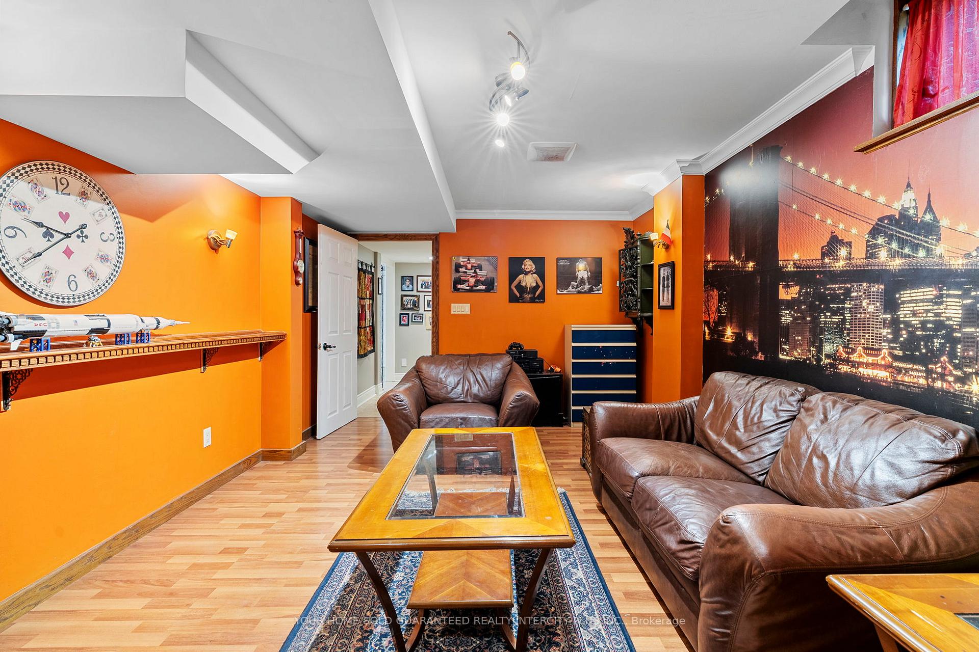Photo 35 of 19 Mandolin Court, Vaughan, West Woodbridge — HOMEH
