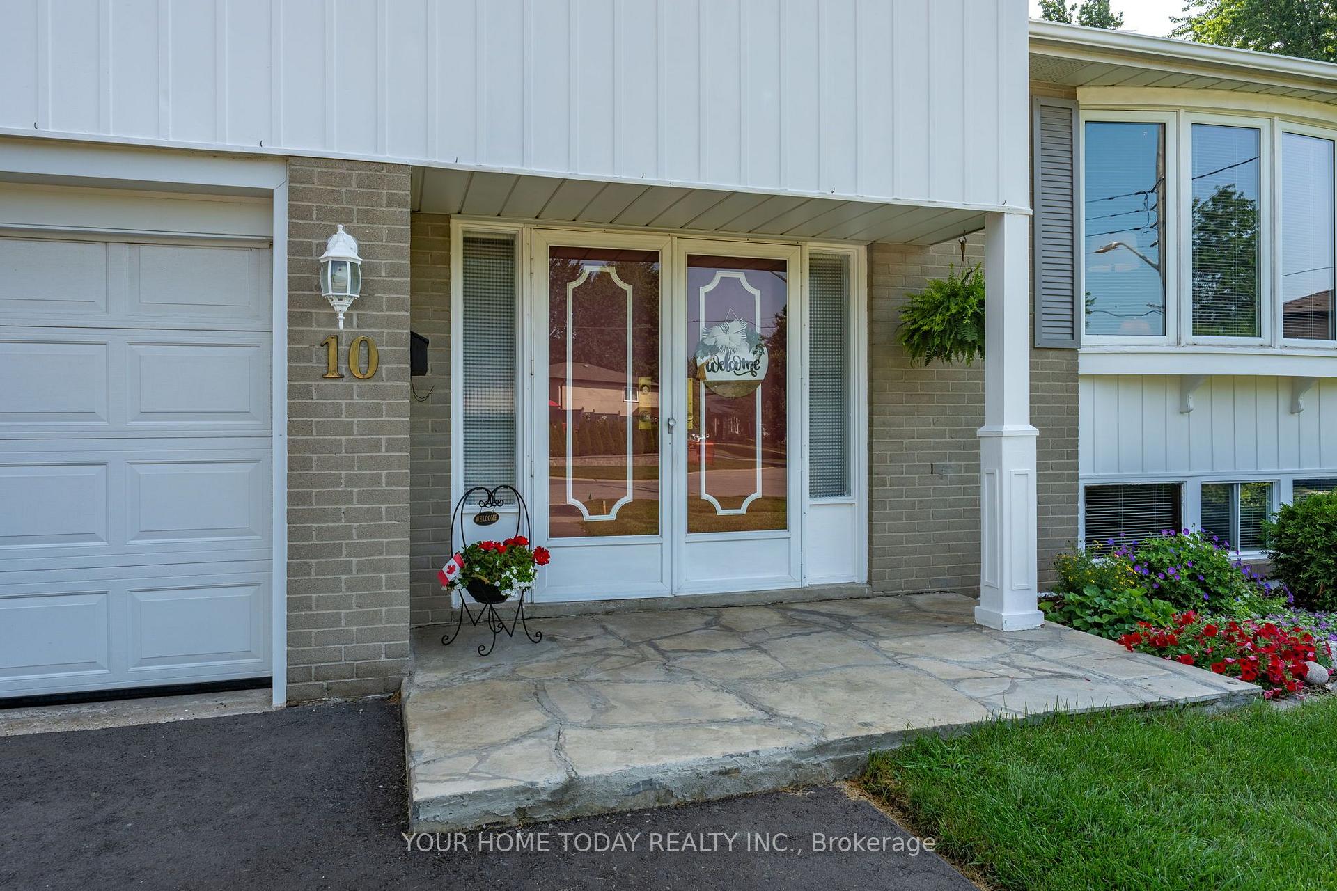 Photo 4 of 10 Marilyn Crescent, Halton Hills, Georgetown — HOMEH