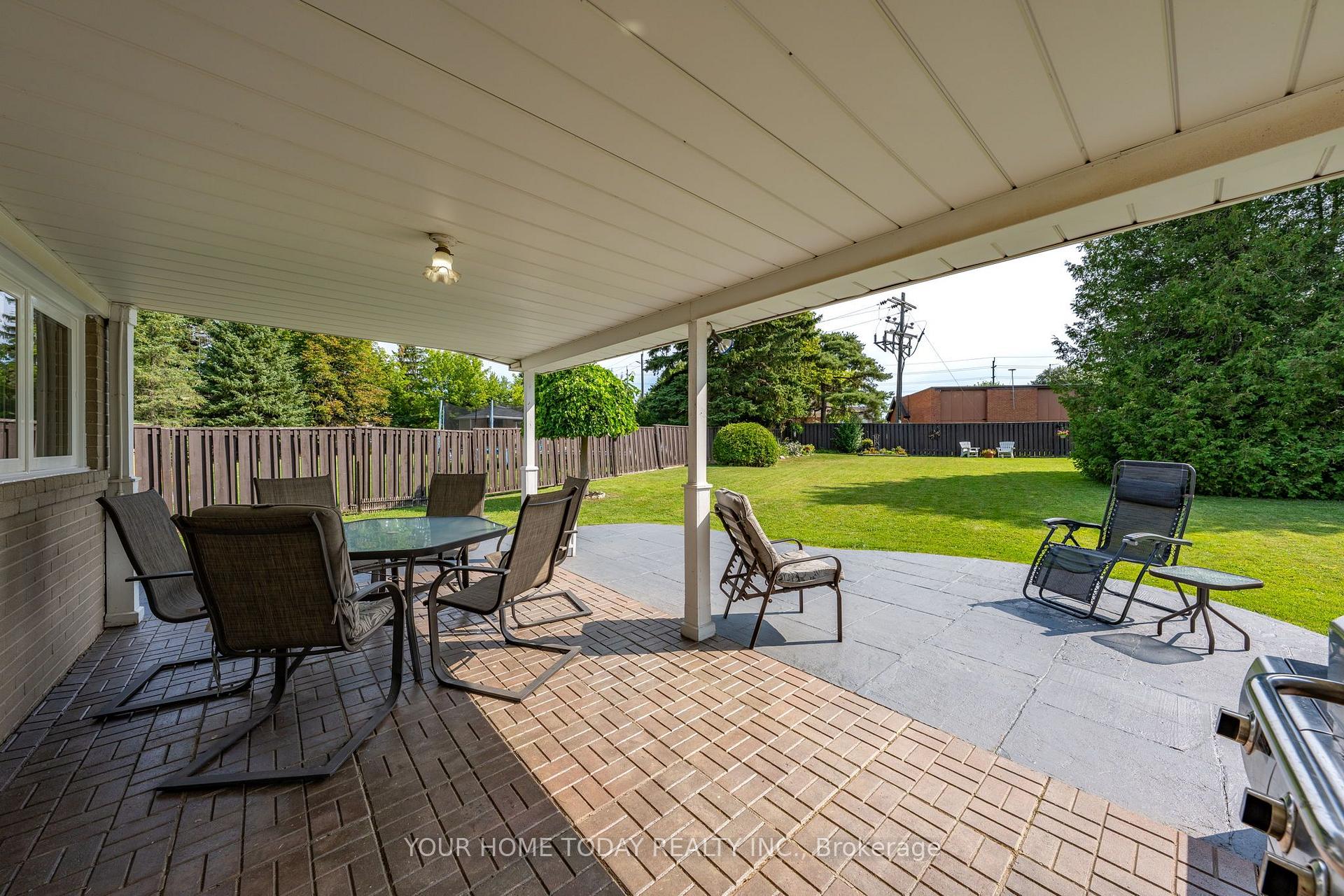 Photo 35 of 10 Marilyn Crescent, Halton Hills, Georgetown — HOMEH