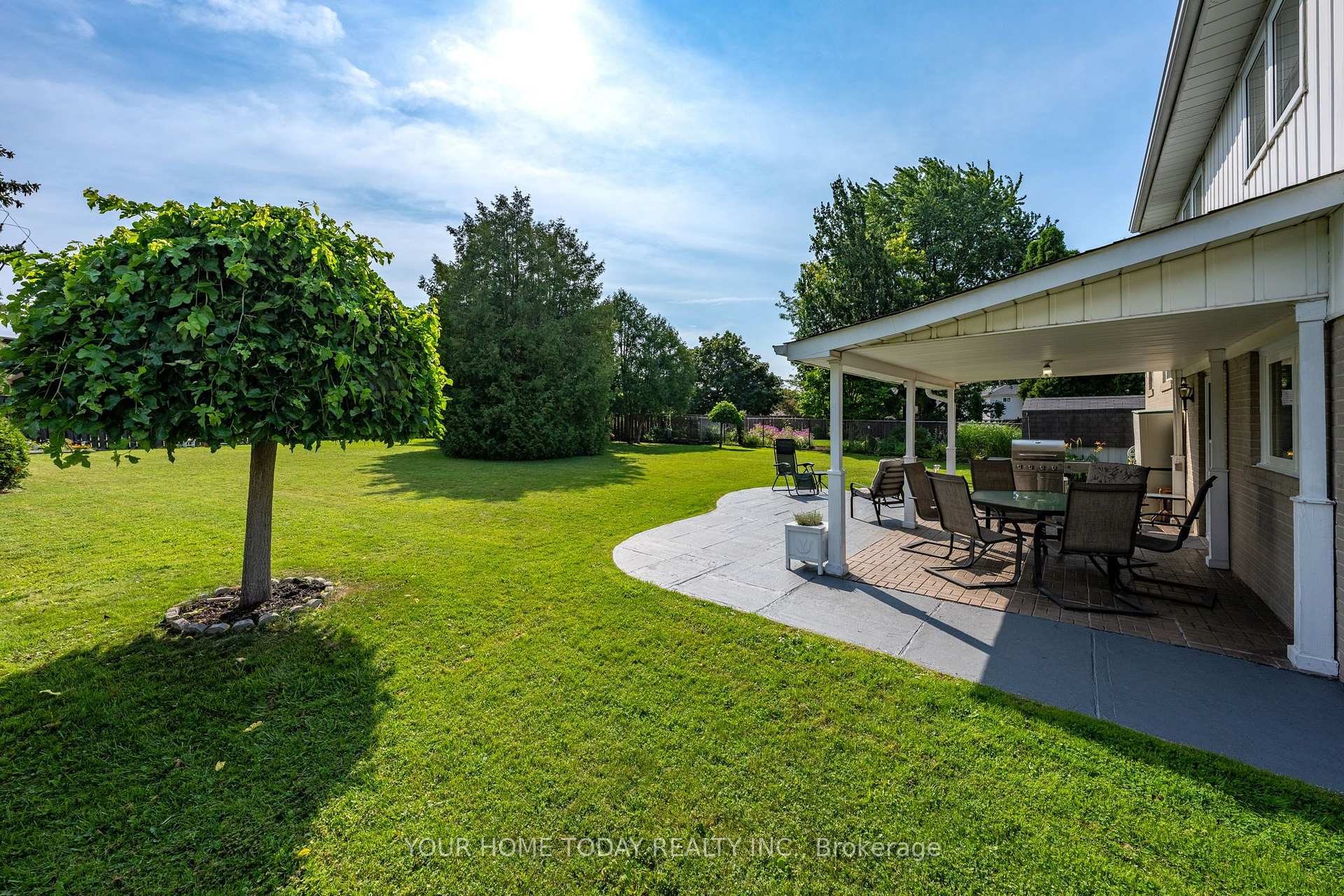 Photo 36 of 10 Marilyn Crescent, Halton Hills, Georgetown — HOMEH
