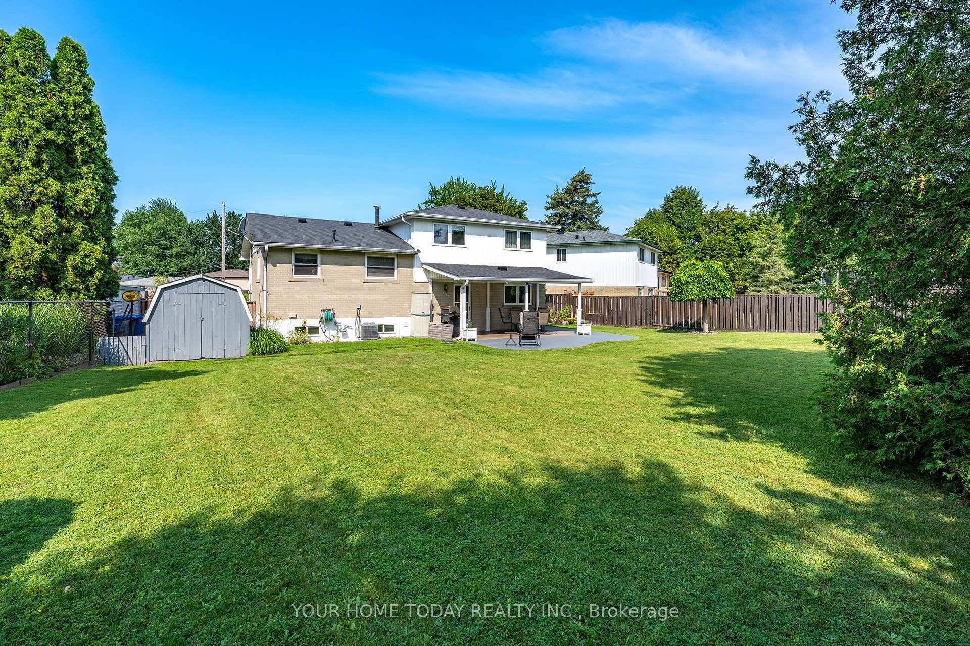 Photo 37 of 10 Marilyn Crescent, Halton Hills, Georgetown — HOMEH
