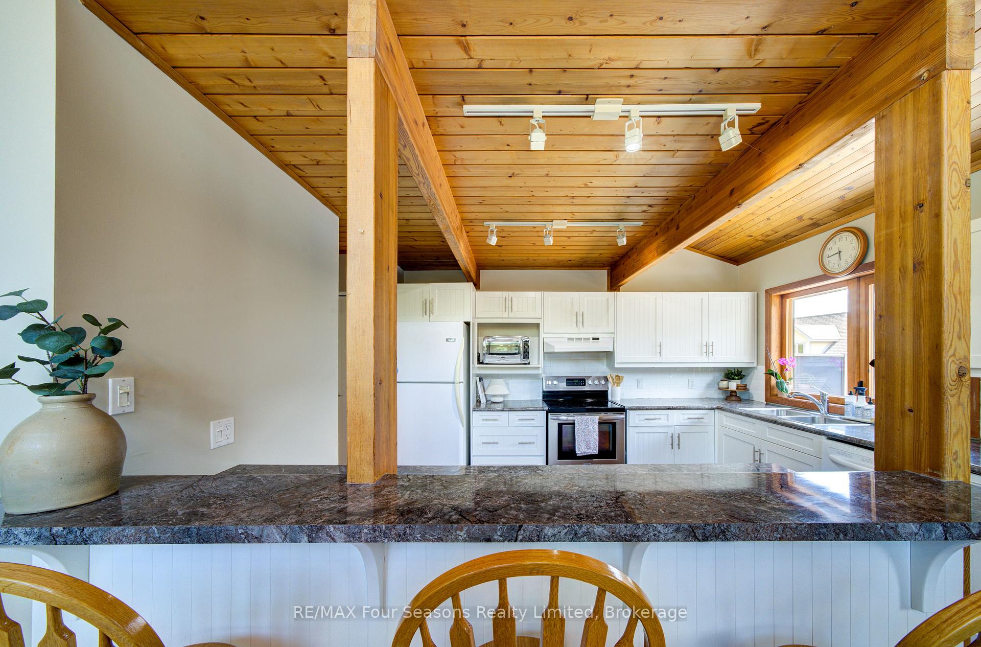 Photo 27 of 141 Jozo Weider Boulevard, Blue Mountains — HOMEH