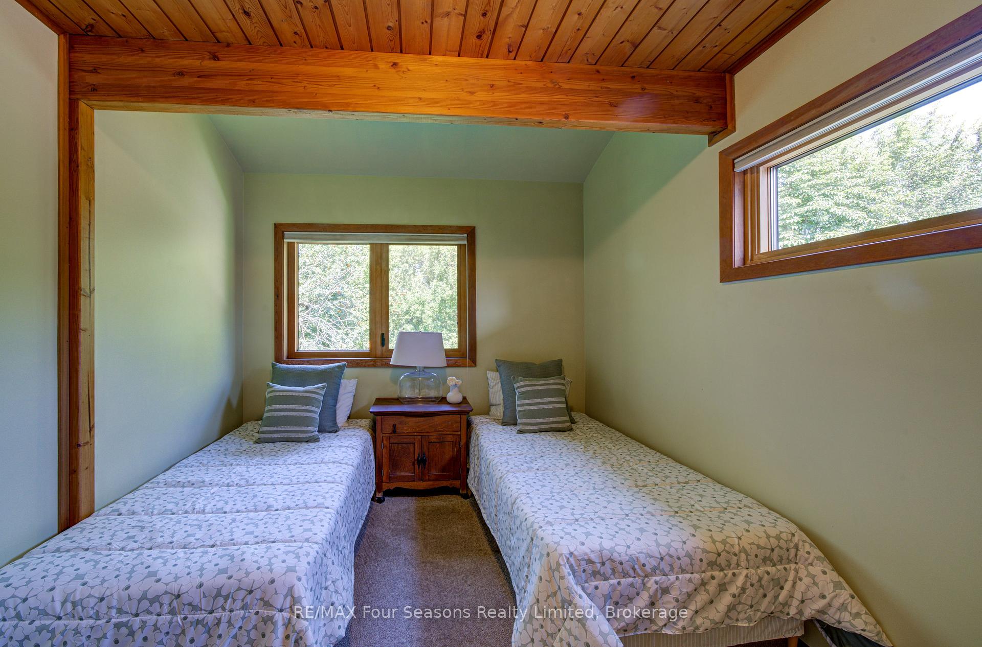 Photo 38 of 141 Jozo Weider Boulevard, Blue Mountains — HOMEH