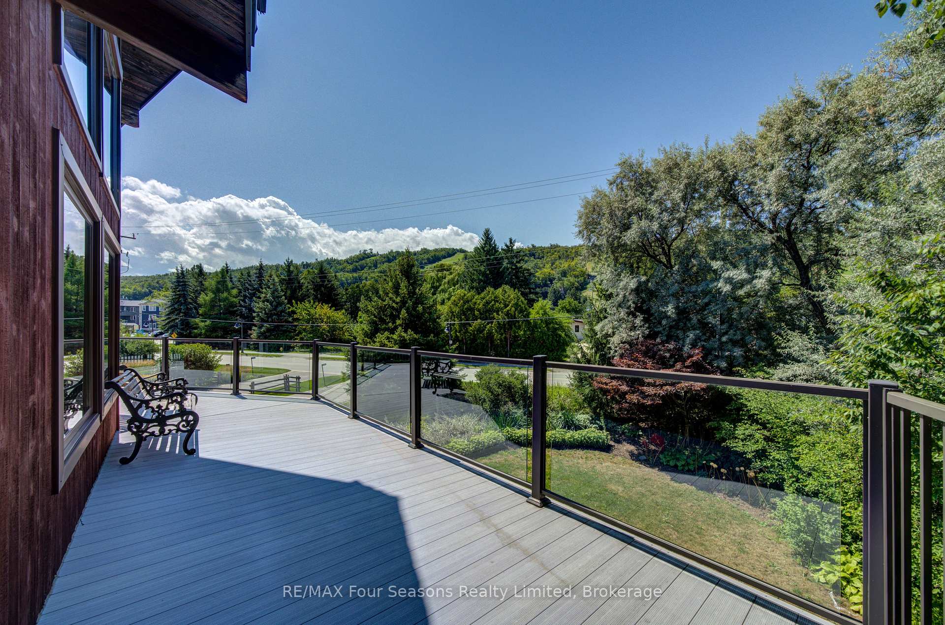 Photo 47 of 141 Jozo Weider Boulevard, Blue Mountains — HOMEH
