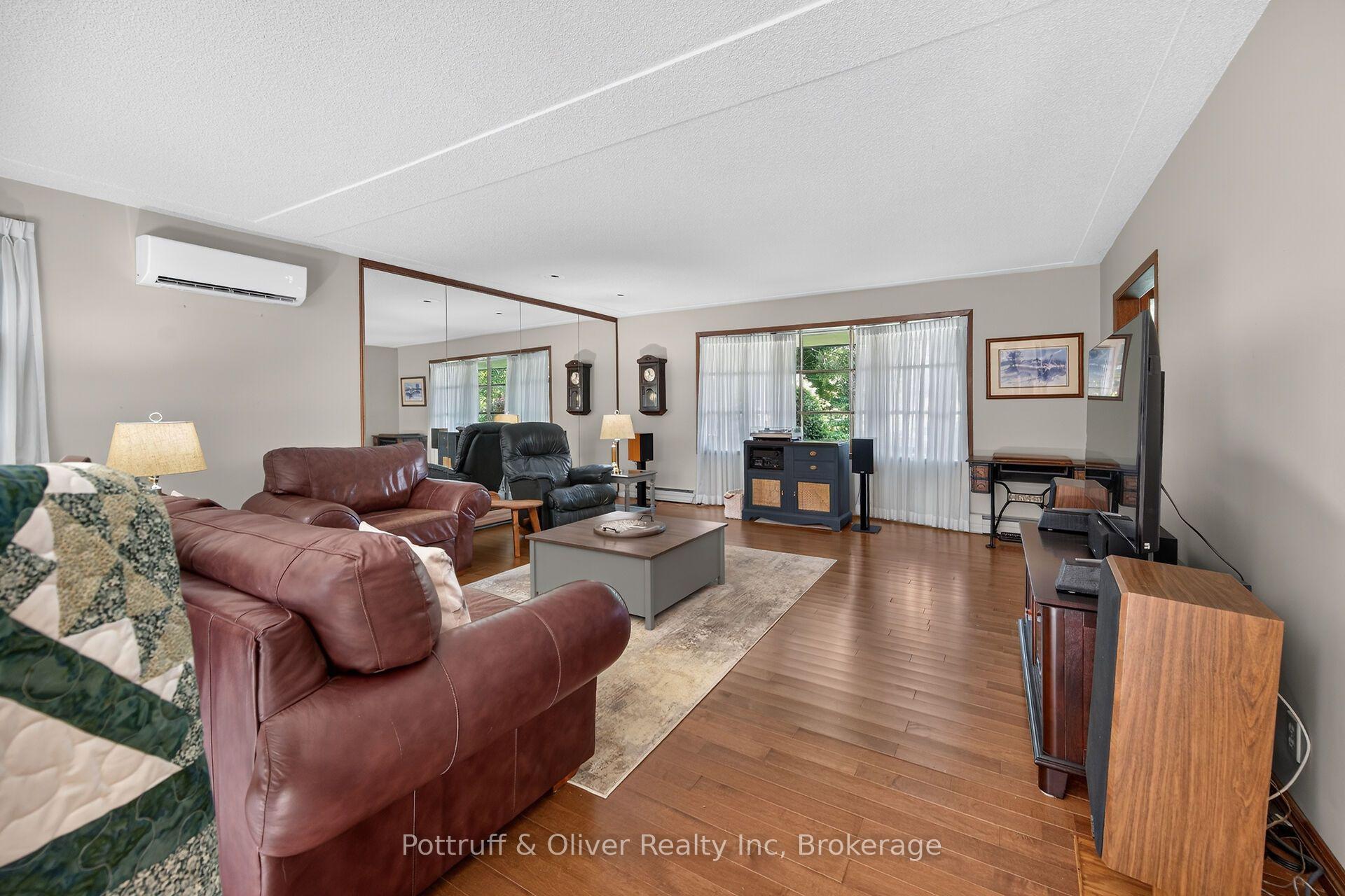 Photo 10 of 1431 Fletcher Road, Hamilton, Rural Glanbrook — HOMEH