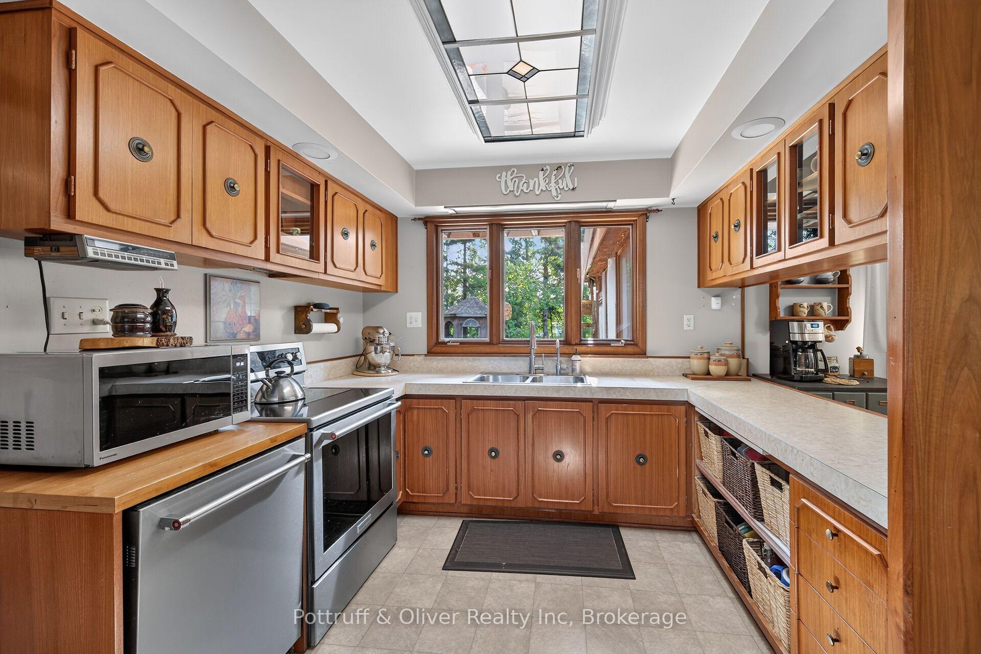 Photo 18 of 1431 Fletcher Road, Hamilton, Rural Glanbrook — HOMEH