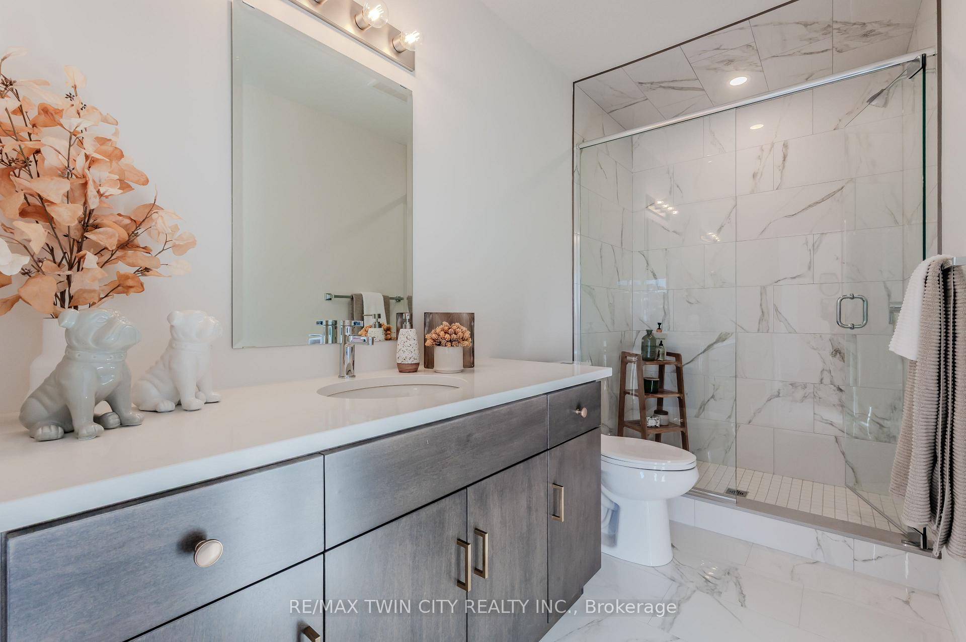 Photo 40 of 22 Lomond Lane, Kitchener, Huron Park — HOMEH