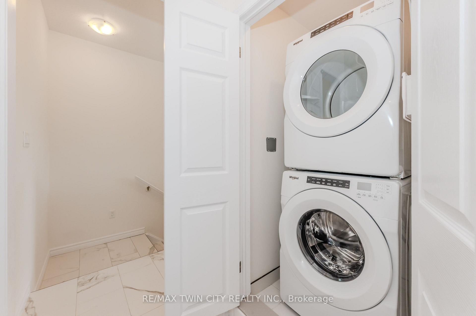 Photo 43 of 22 Lomond Lane, Kitchener, Huron Park — HOMEH