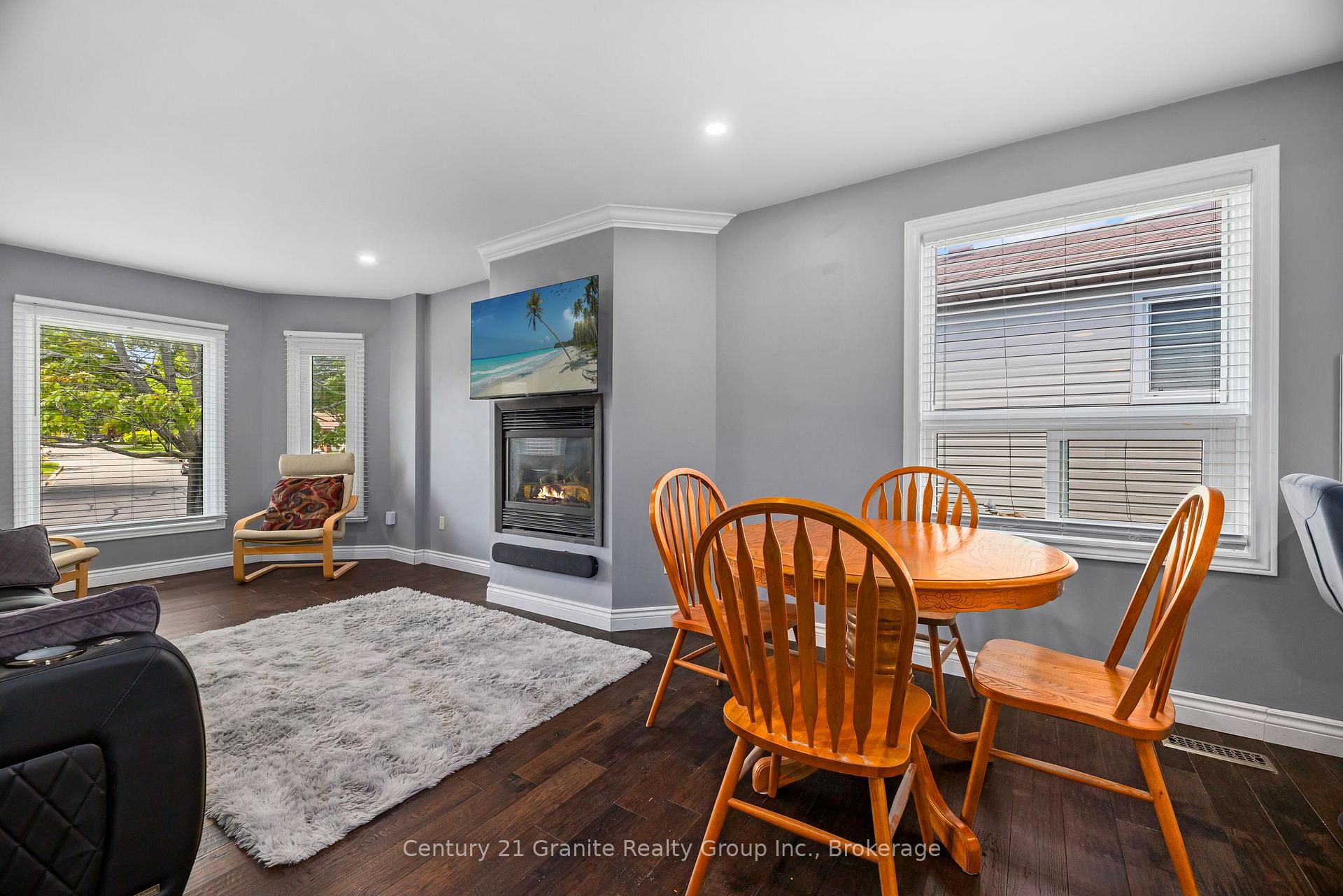 Photo 10 of 692 Ewing Street, Cobourg — HOMEH