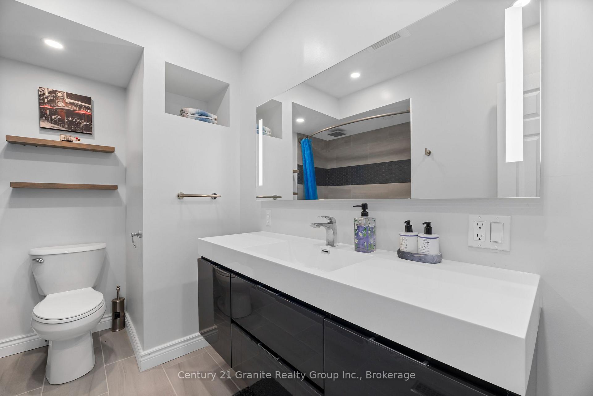 Photo 16 of 692 Ewing Street, Cobourg — HOMEH