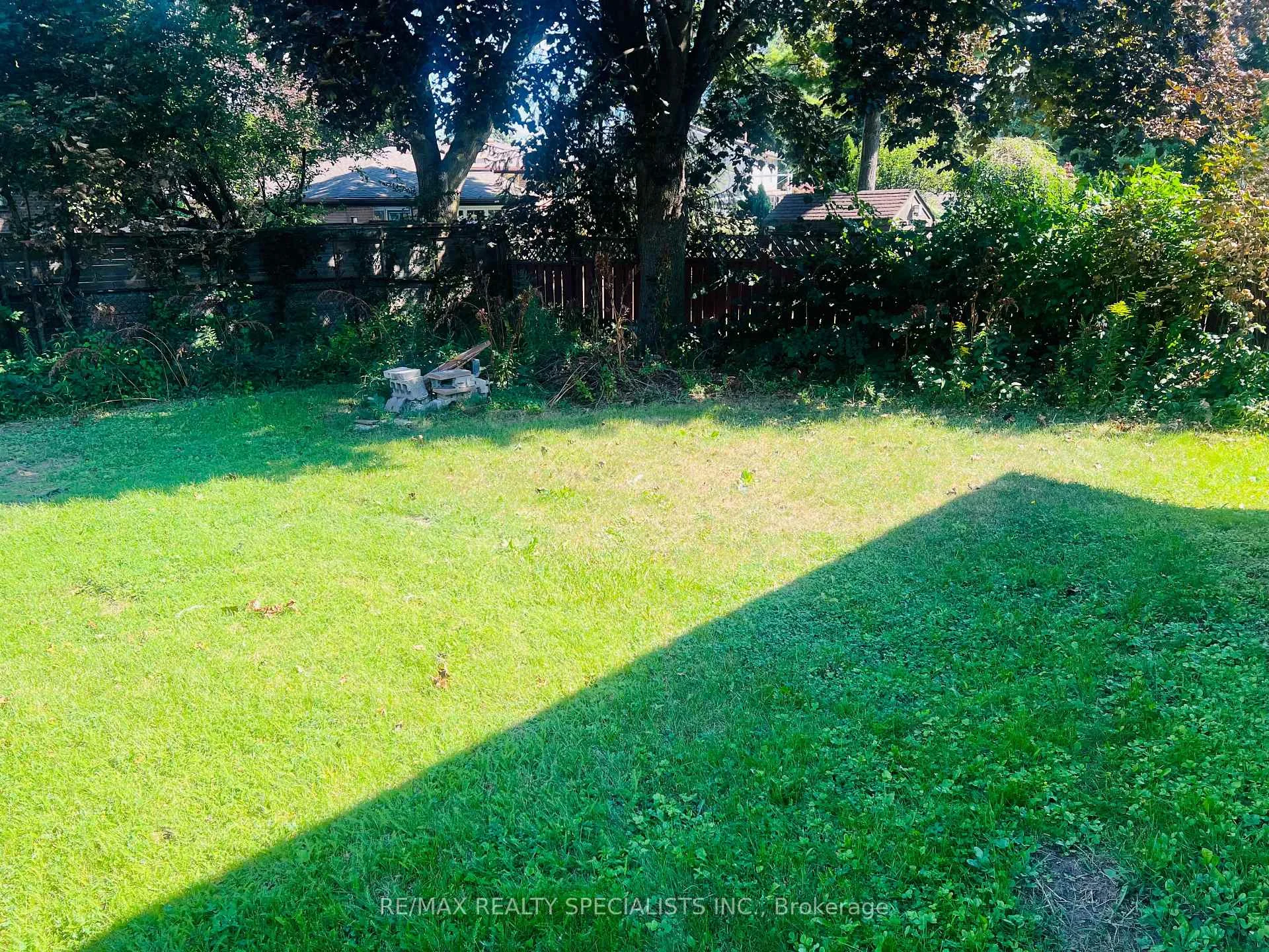 Photo 9 of 22 Griselda Crescent, Scarborough, Woburn — HOMEH
