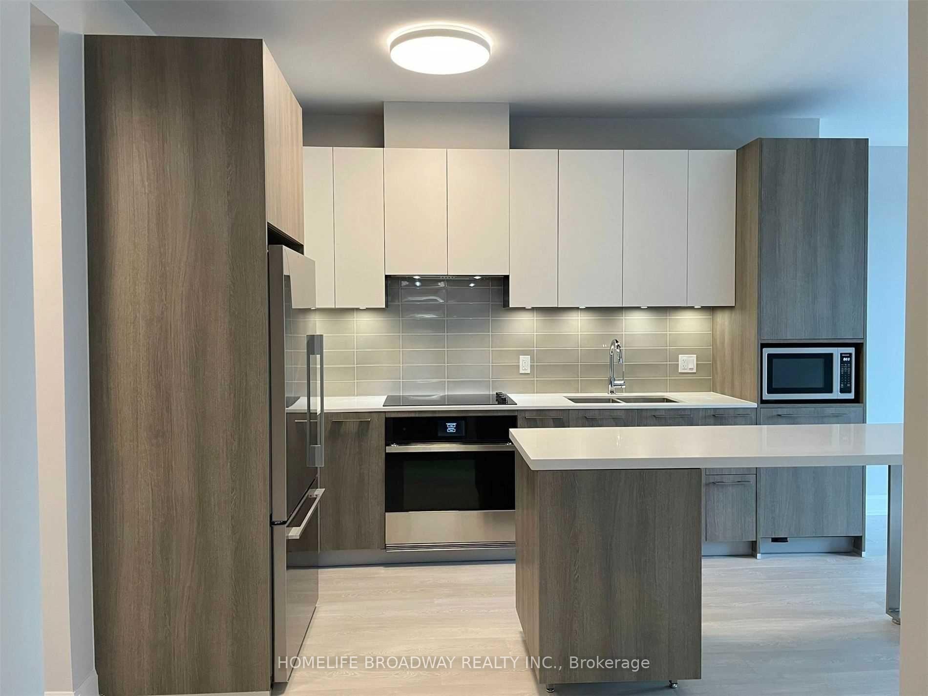 Photo 2 of Unit 802, 38 Water Walk Drive, Markham, Unionville — HOMEH