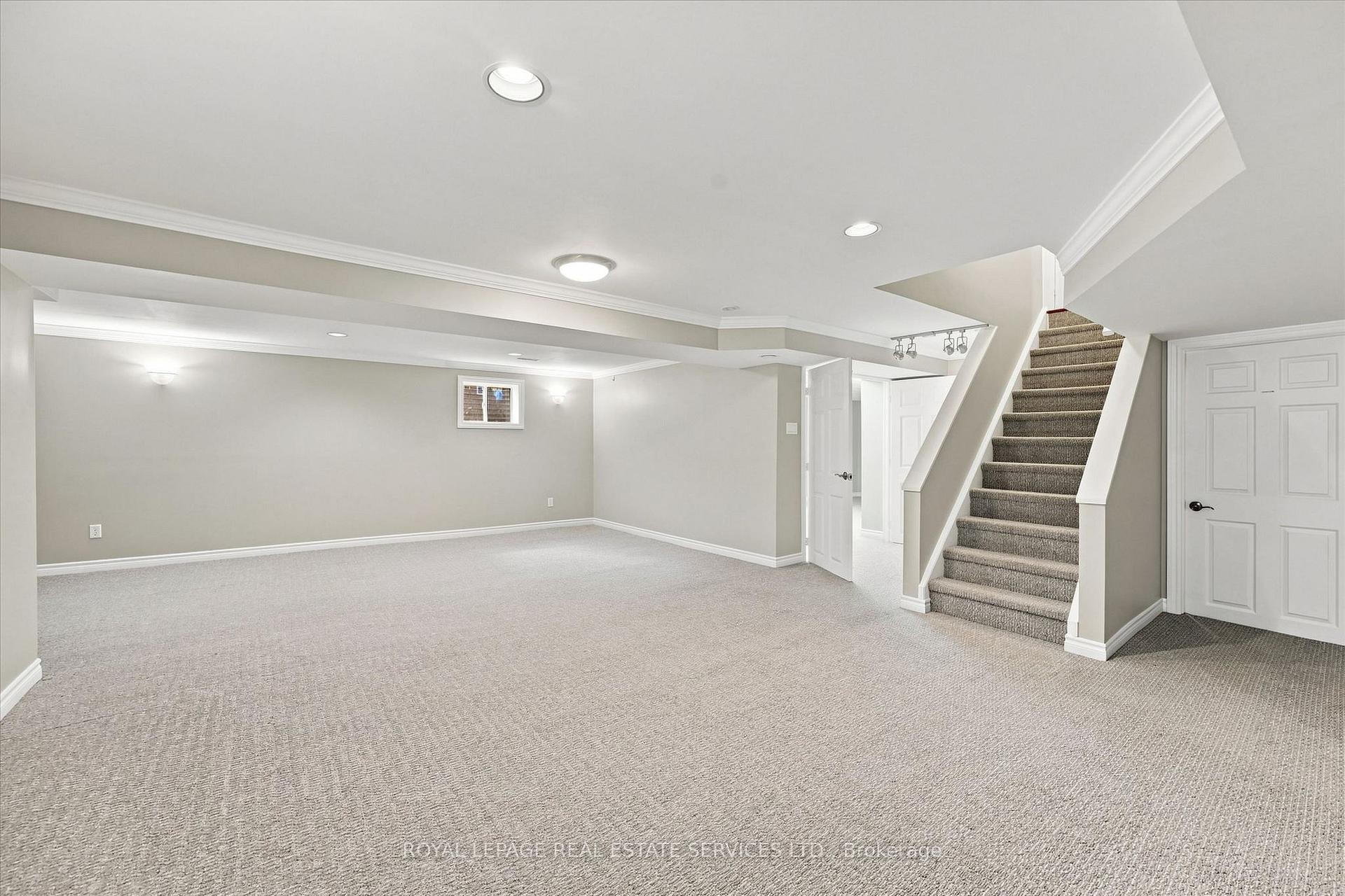 Photo 40 of 1512 Princeton Crescent, Oakville, College Park — HOMEH