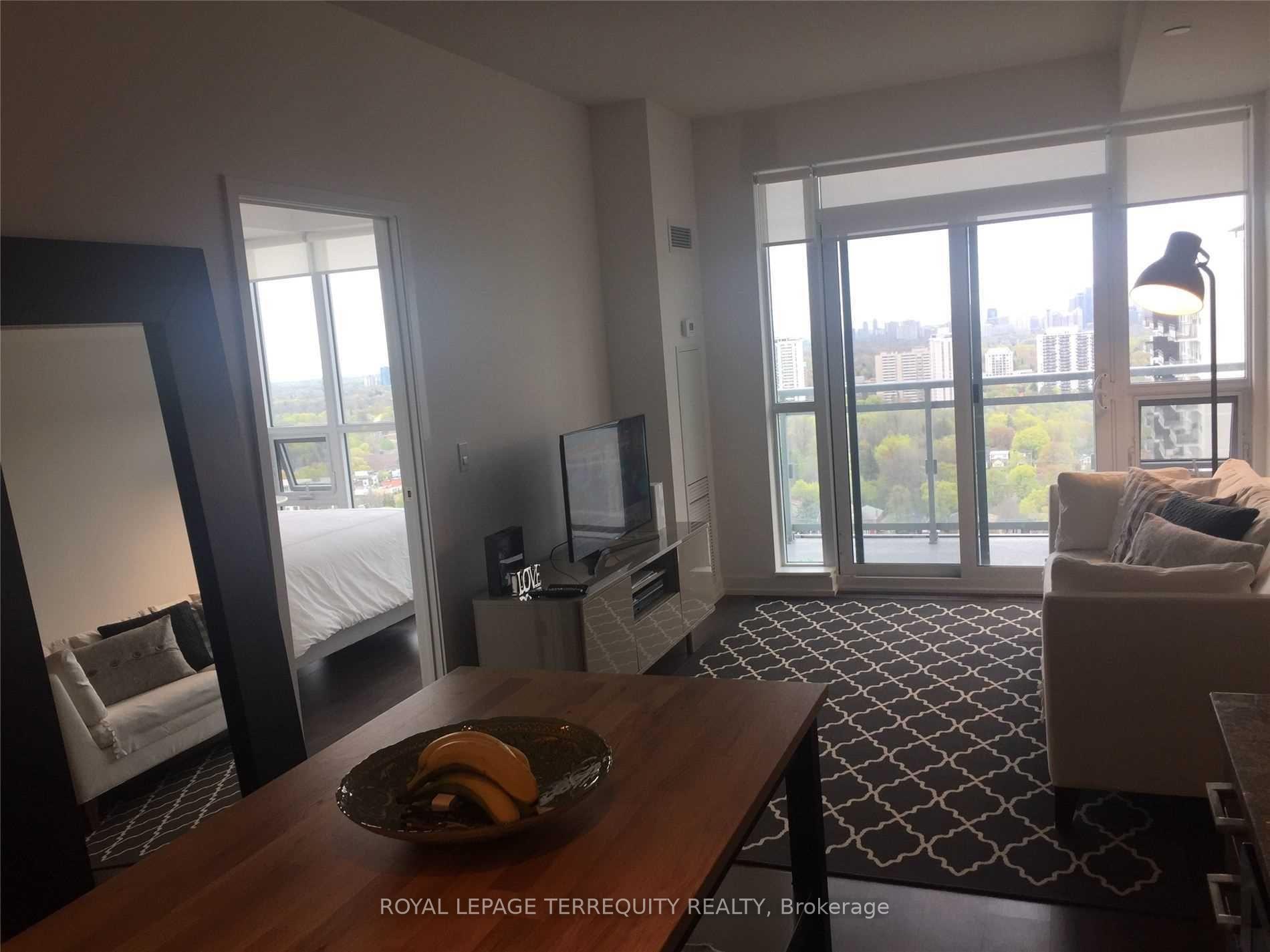 Photo 7 of Unit 2419, 98 Lillian Street, Toronto, Mount Pleasant West — HOMEH