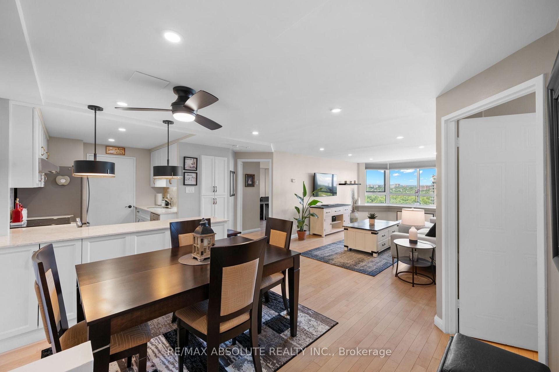Photo 5 of Unit 1109, 80 Sandcastle Drive, Ottawa, Leslie Park — HOMEH