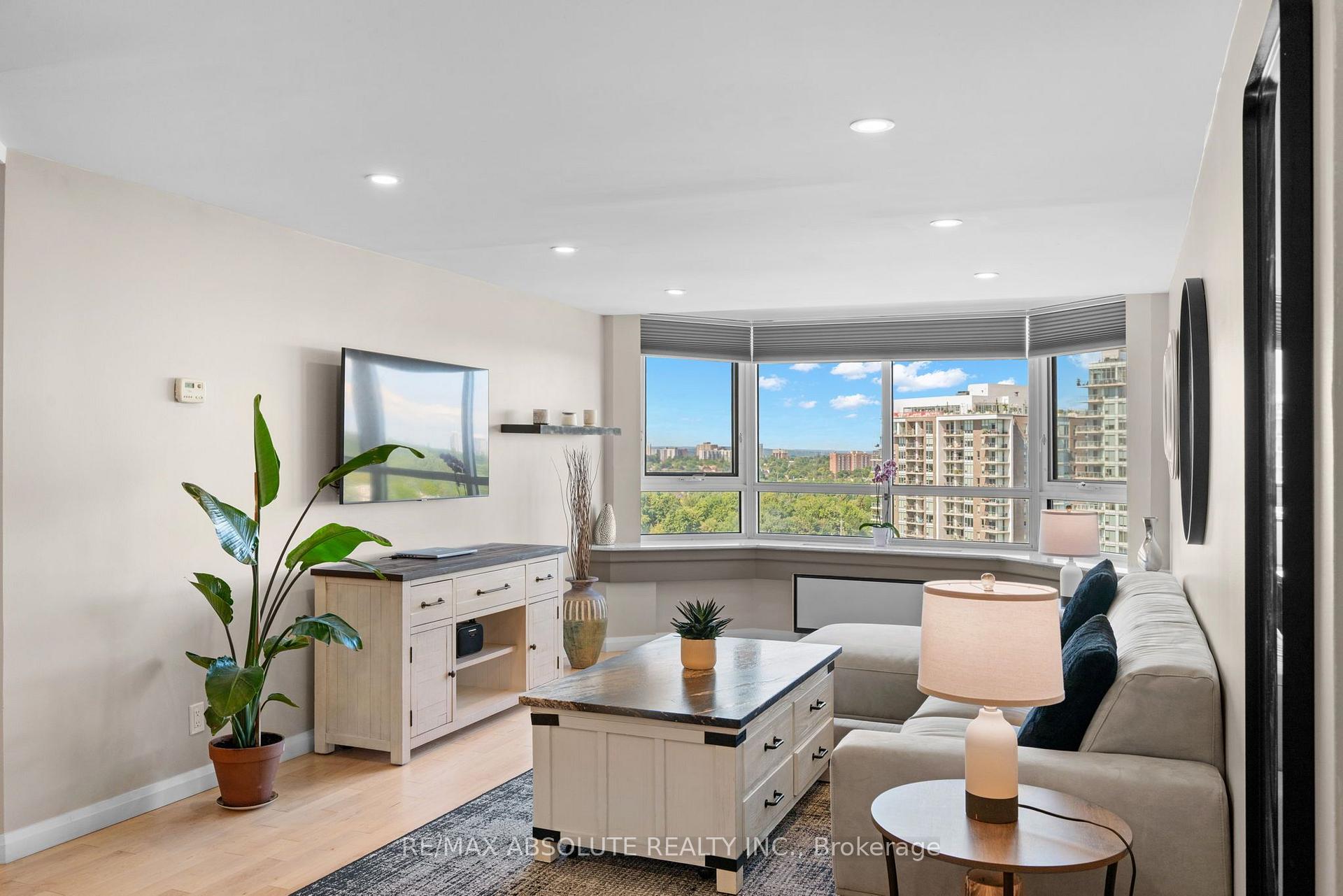 Photo of Unit 1109, 80 Sandcastle Drive