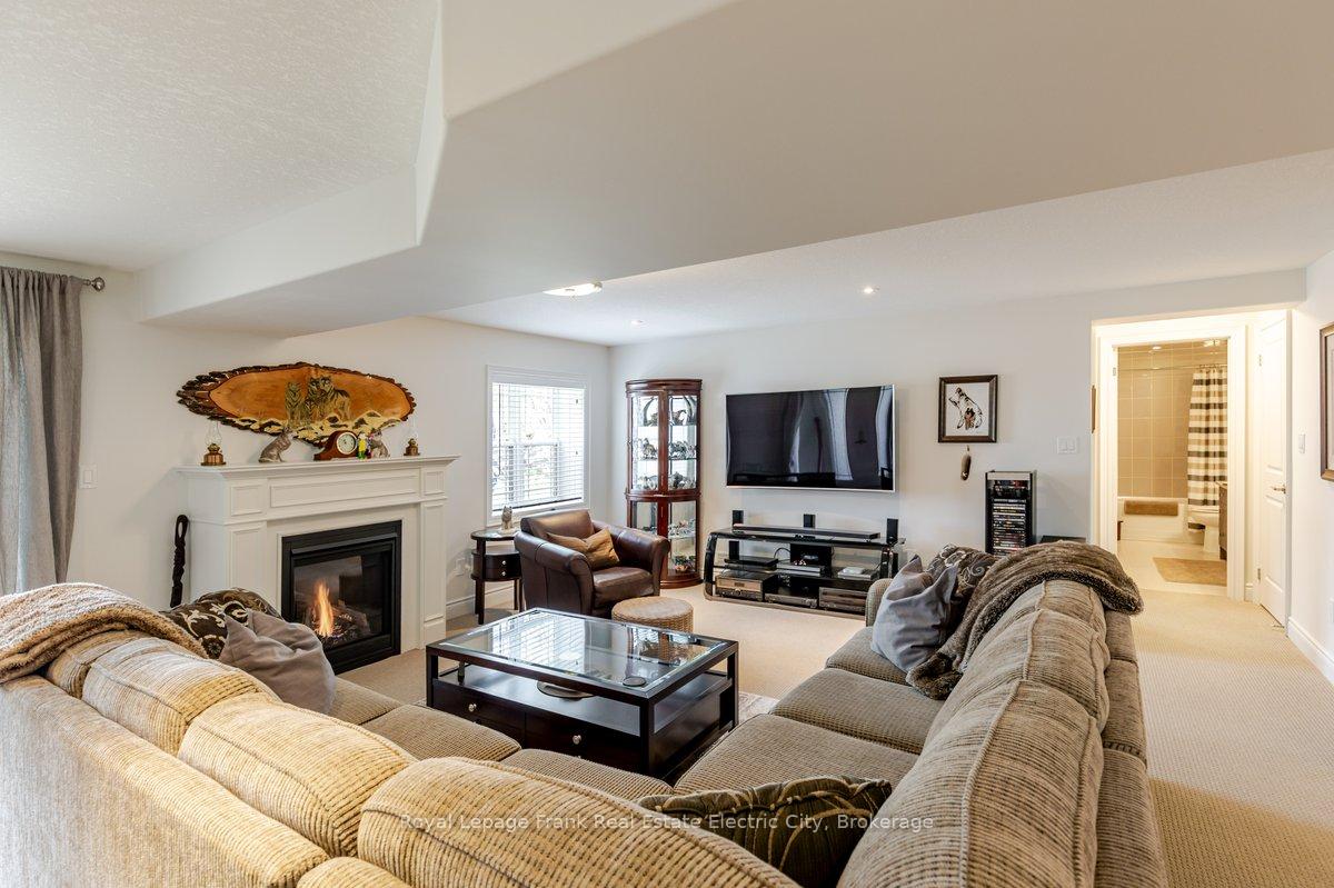 Photo 32 of 519 Grange Way, Peterborough, Northcrest Ward 5 — HOMEH