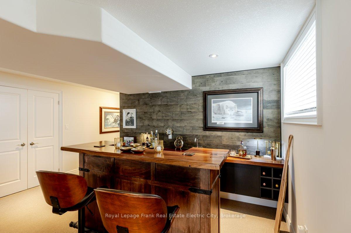 Photo 33 of 519 Grange Way, Peterborough, Northcrest Ward 5 — HOMEH
