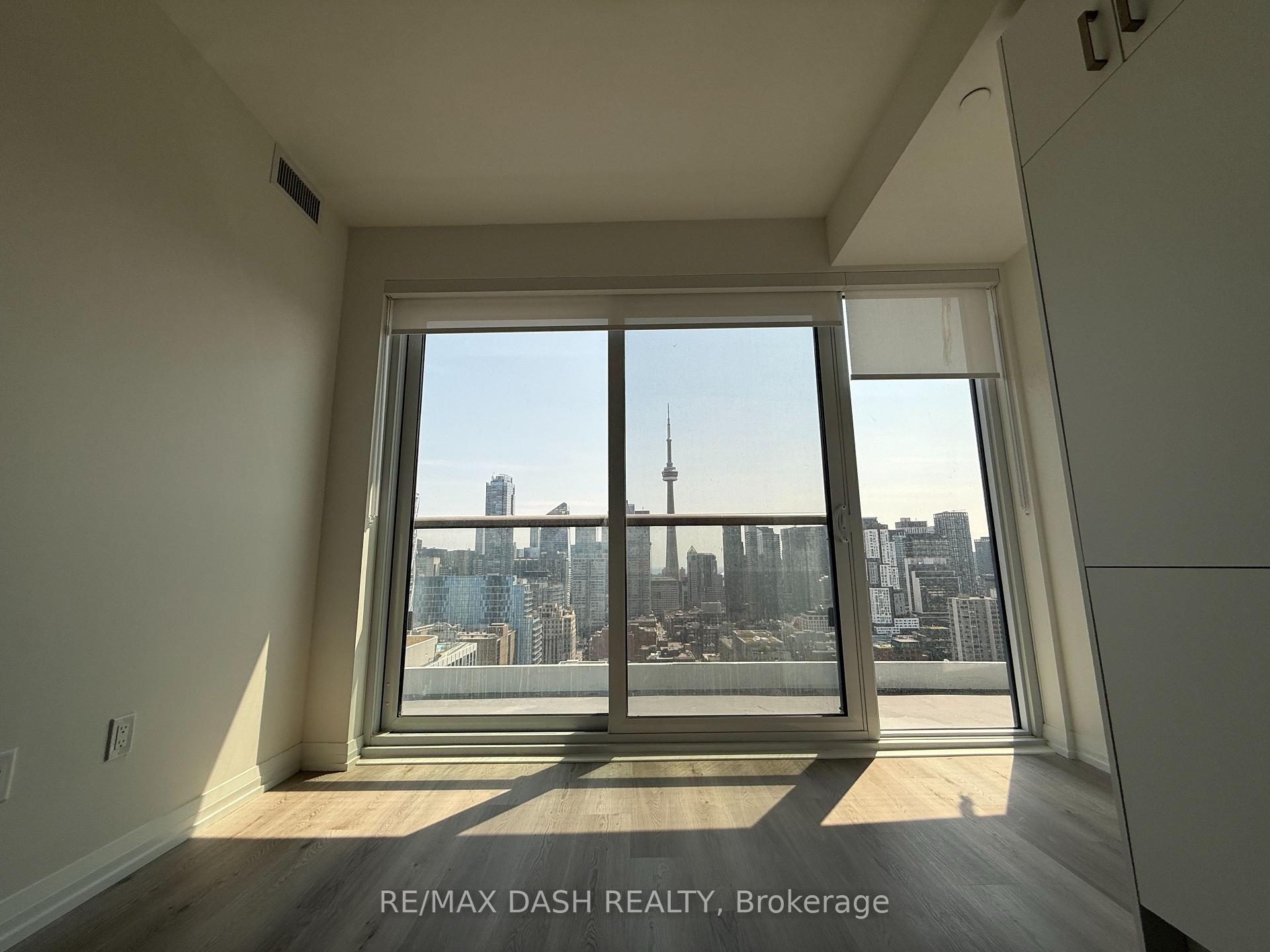 Photo 8 of Unit 2709, 280 Dundas Street W, Toronto, University — HOMEH