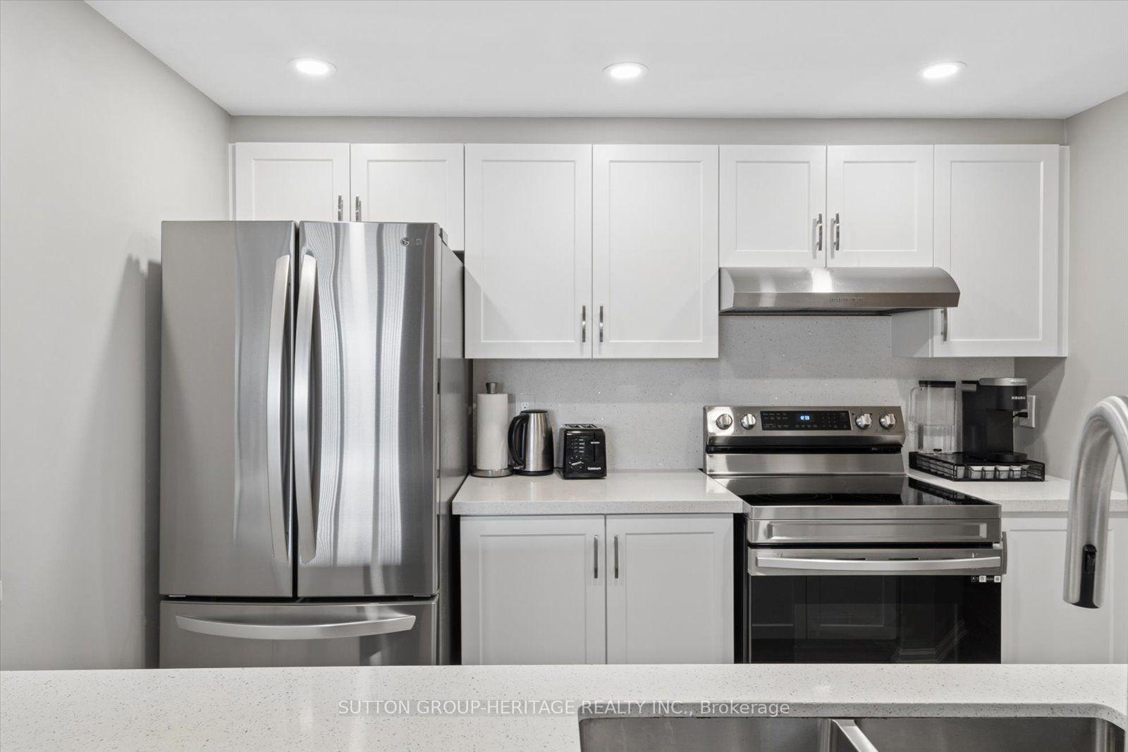 Photo 11 of Unit 615, 712 Rossland Road E, Whitby, Pringle Creek — HOMEH