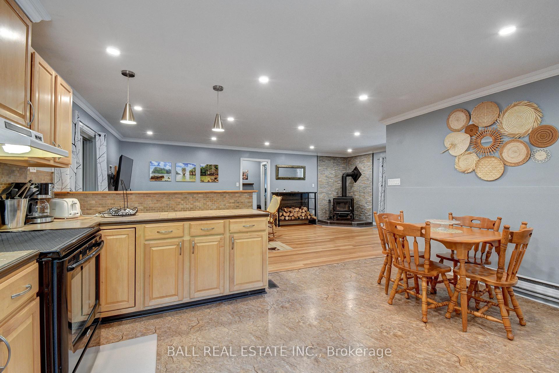 Photo 10 of 2884 Old Hastings Road, Limerick — HOMEH