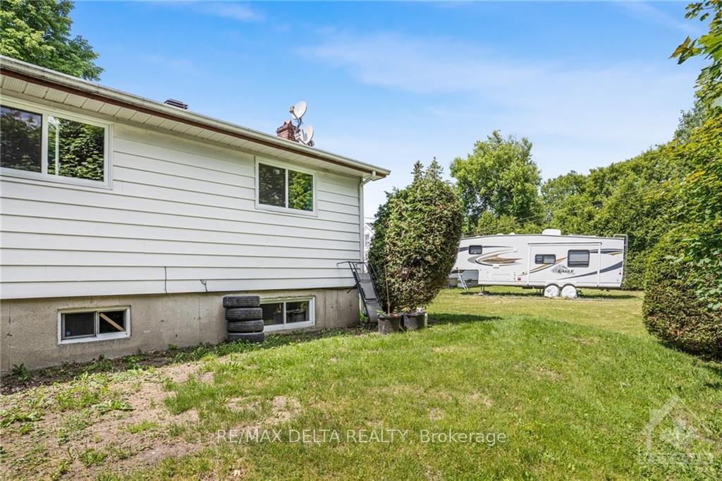 Photo 17 of 49 Bertha Street, Champlain, Vankleek Hill — HOMEH