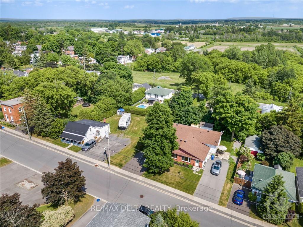 Photo 20 of 49 Bertha Street, Champlain, Vankleek Hill — HOMEH